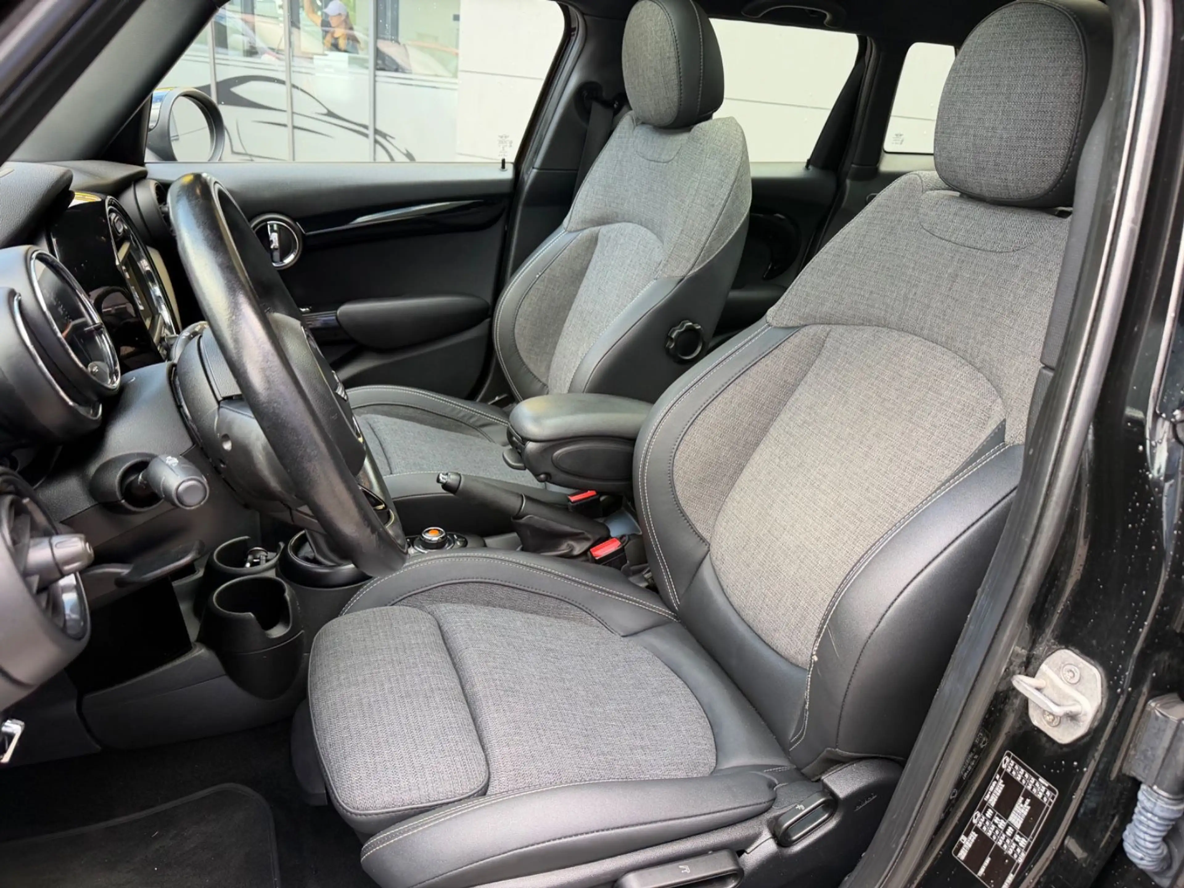 MINI One Mini/ALU/LEDER/PDC/SPORTPAKET/PANORAMA — photo 13