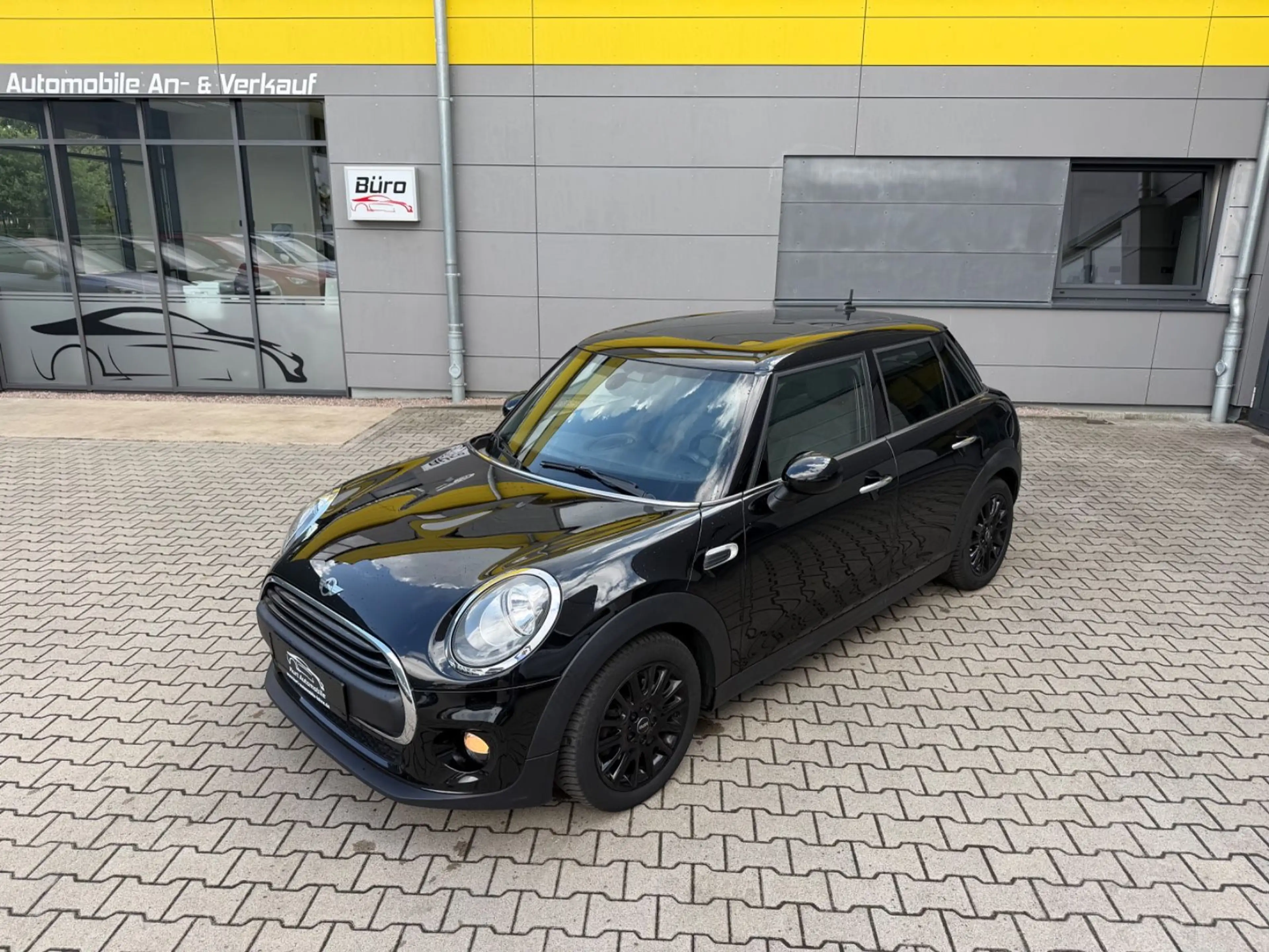 MINI One Mini/ALU/LEDER/PDC/SPORTPAKET/PANORAMA