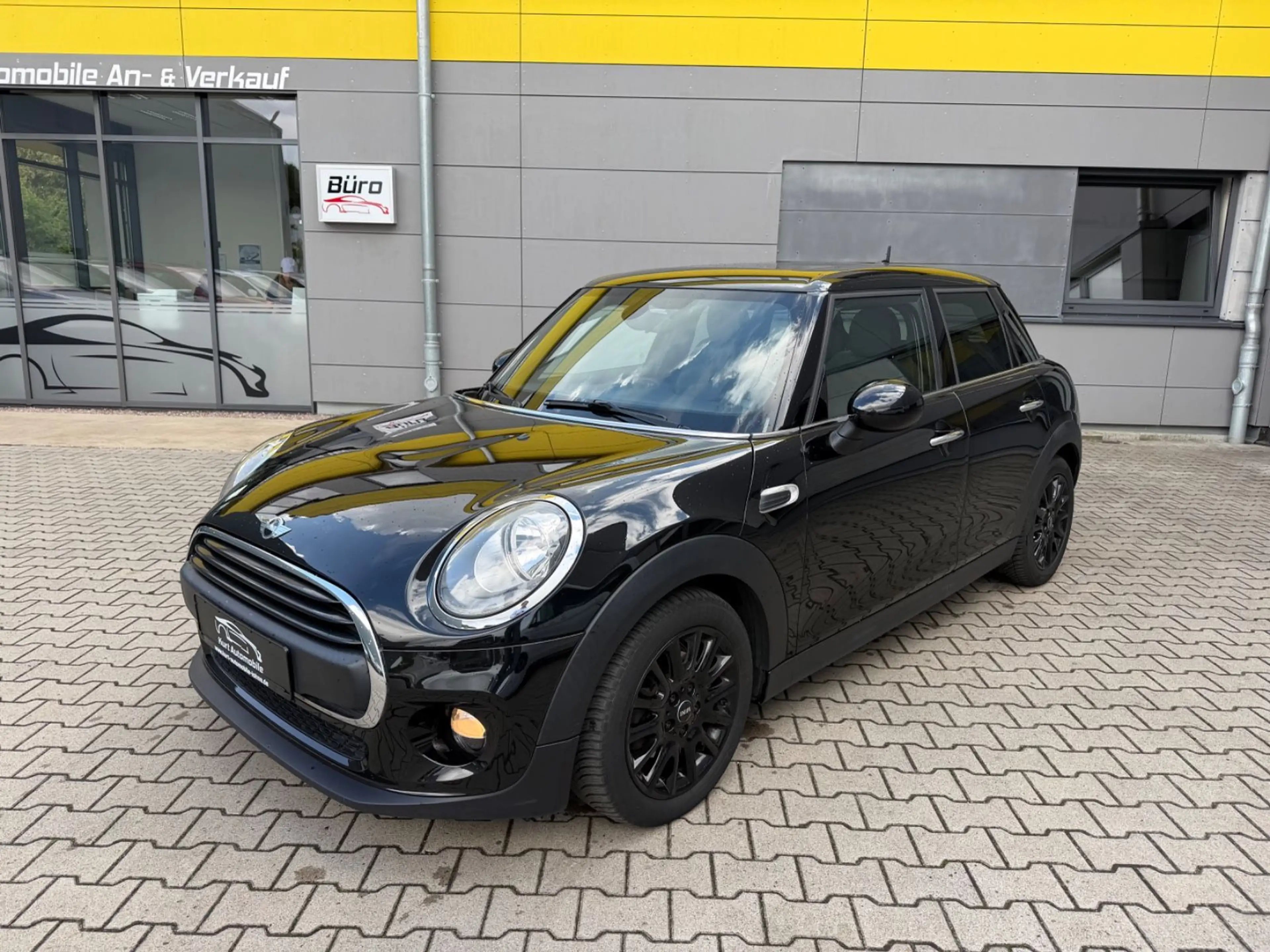 MINI One Mini/ALU/LEDER/PDC/SPORTPAKET/PANORAMA — photo 2