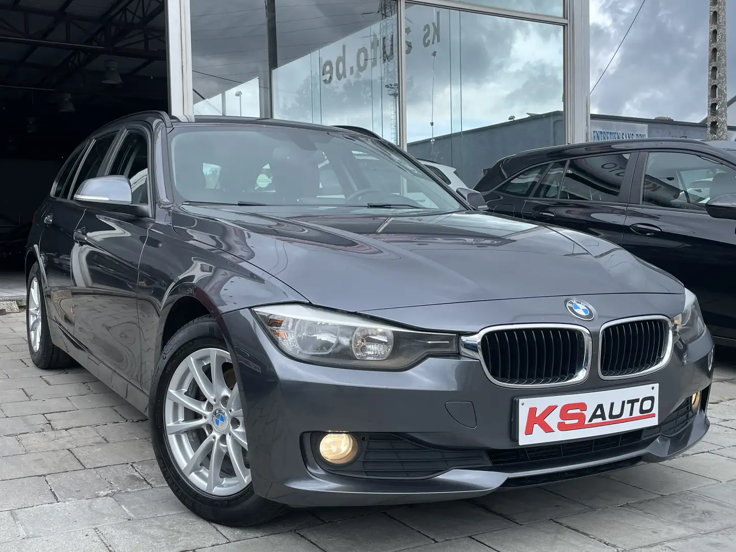 BMW 318 D/131.172KM/CLIM AUTO/CUIR/EURO 5B - 2