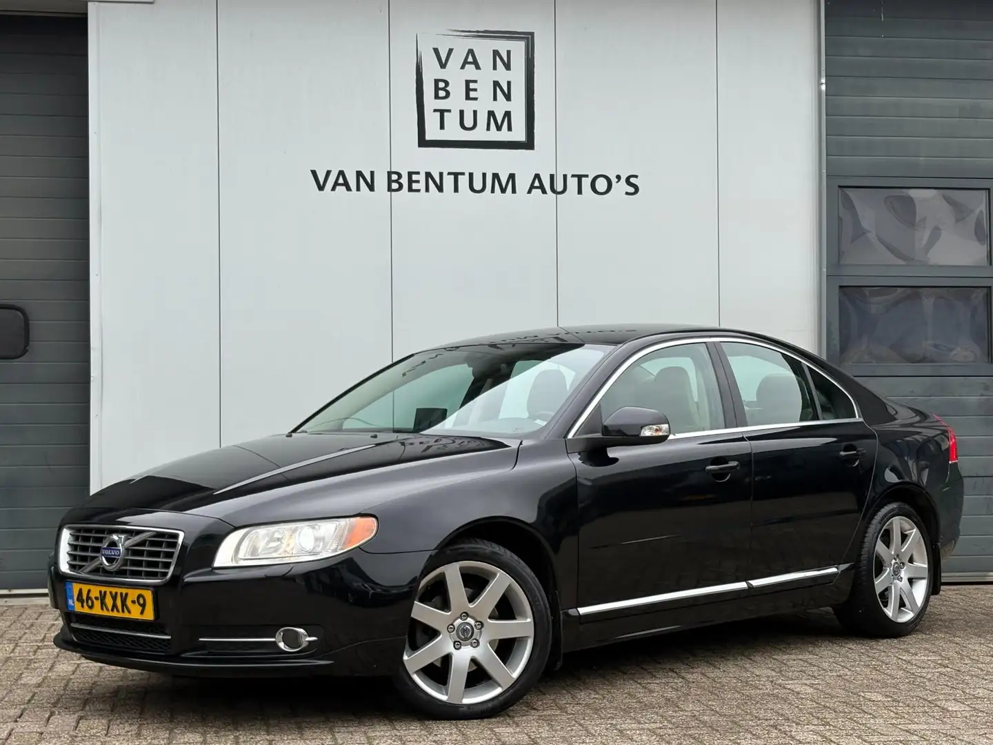 Volvo S80 2.4 D5 205pk Autom. Navi Leder Xenon Negro - 1