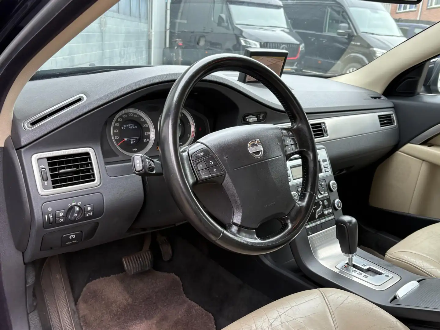 Volvo S80 2.4 D5 205pk Autom. Navi Leder Xenon Negro - 2