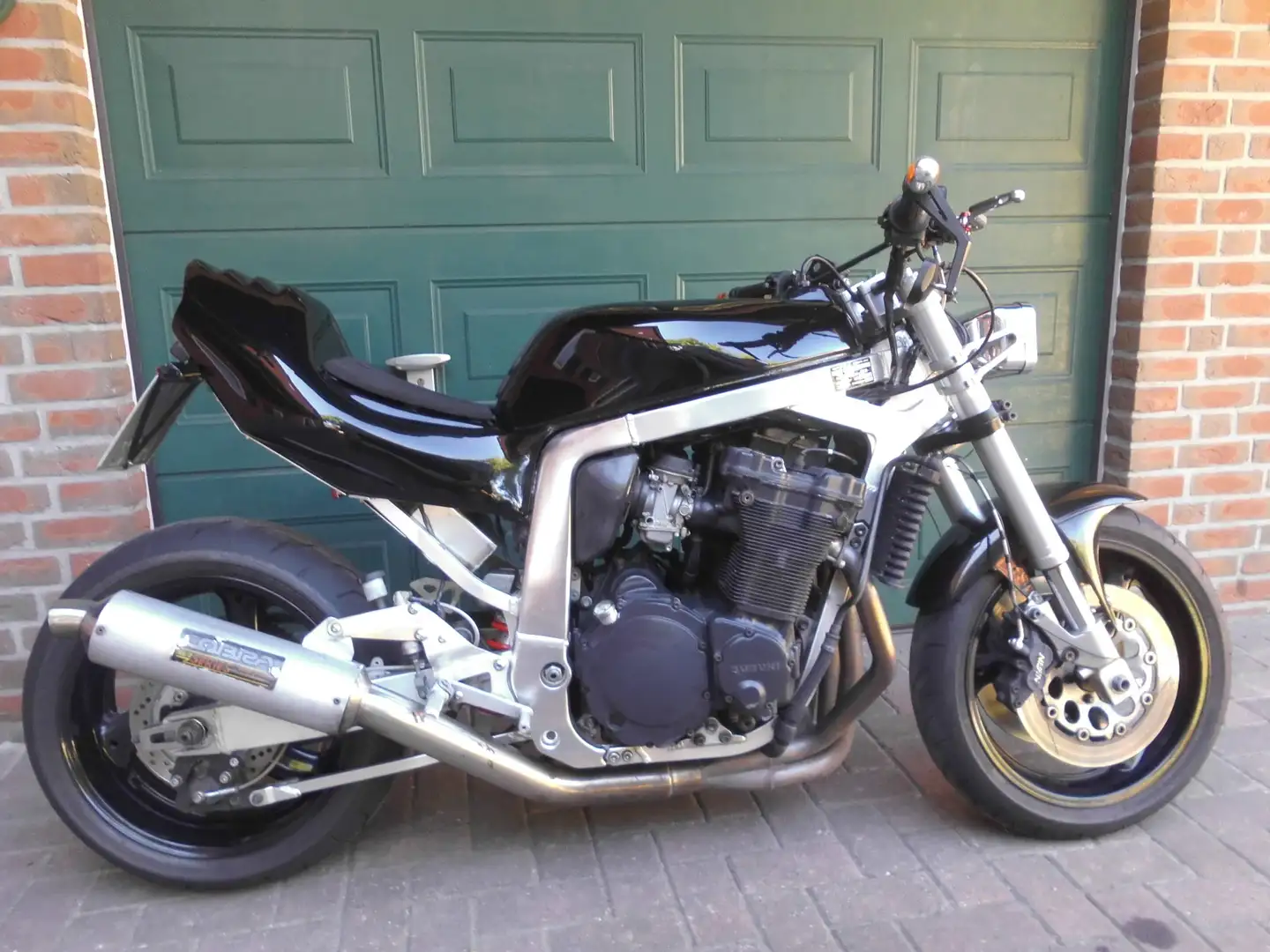 Suzuki GSX-R 1100 Streetfighter, MGM Heck Umbau Fekete - 2