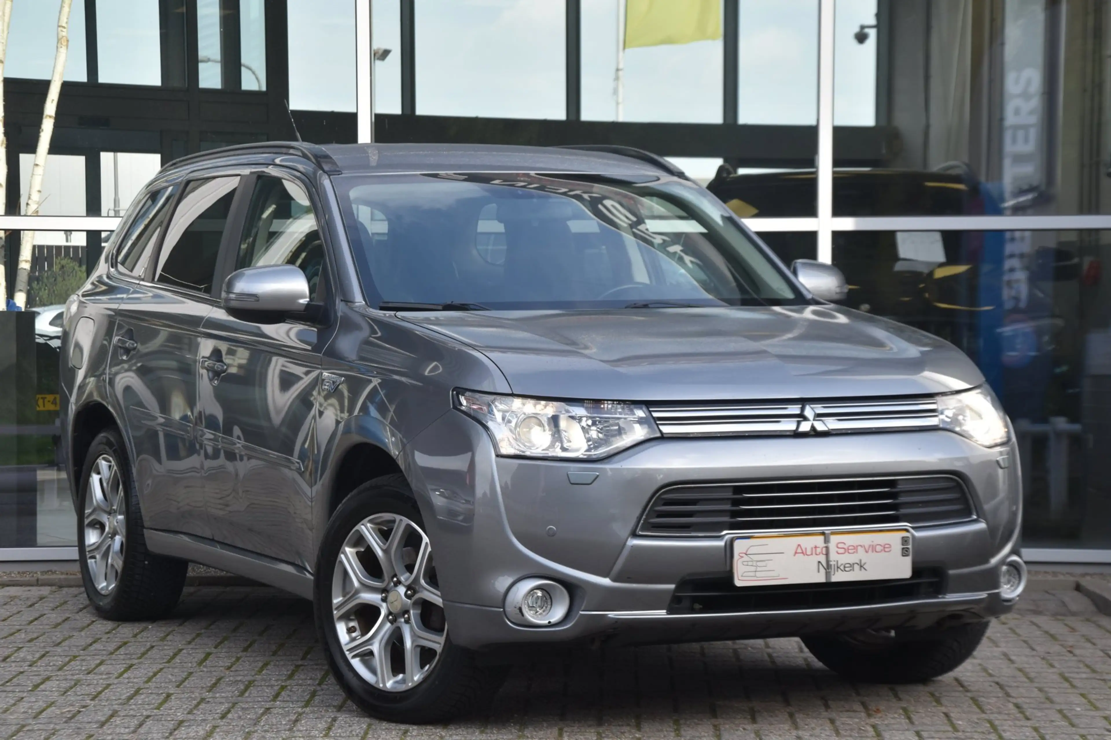 Mitsubishi Outlander 2.0 PHEV Executive Edition Airco Leder Pdc Camera