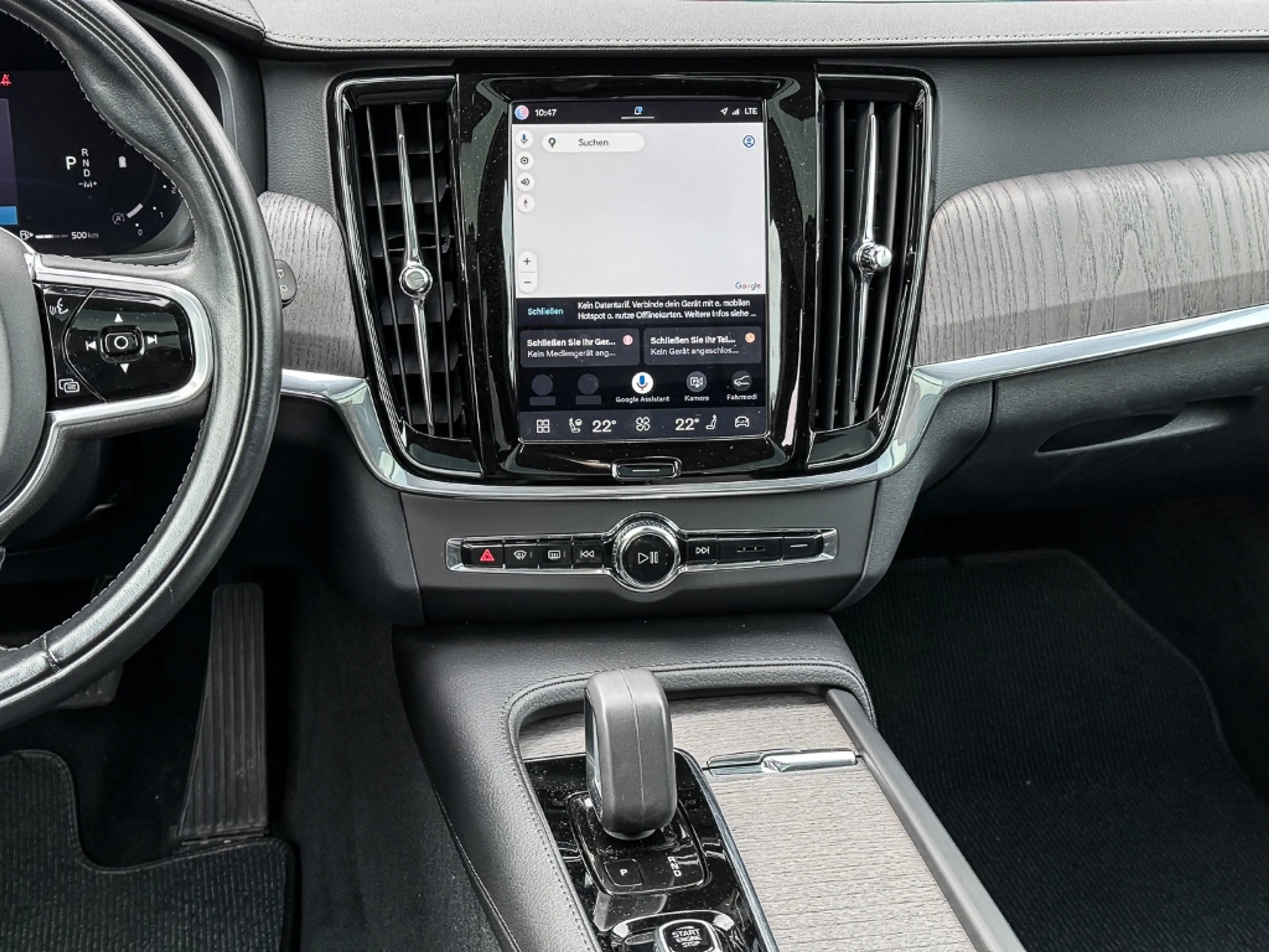 Volvo V90 Cross Country Pro B5 Diesel AWD HUD StandHZG AHK Panodach Navi L — photo 10