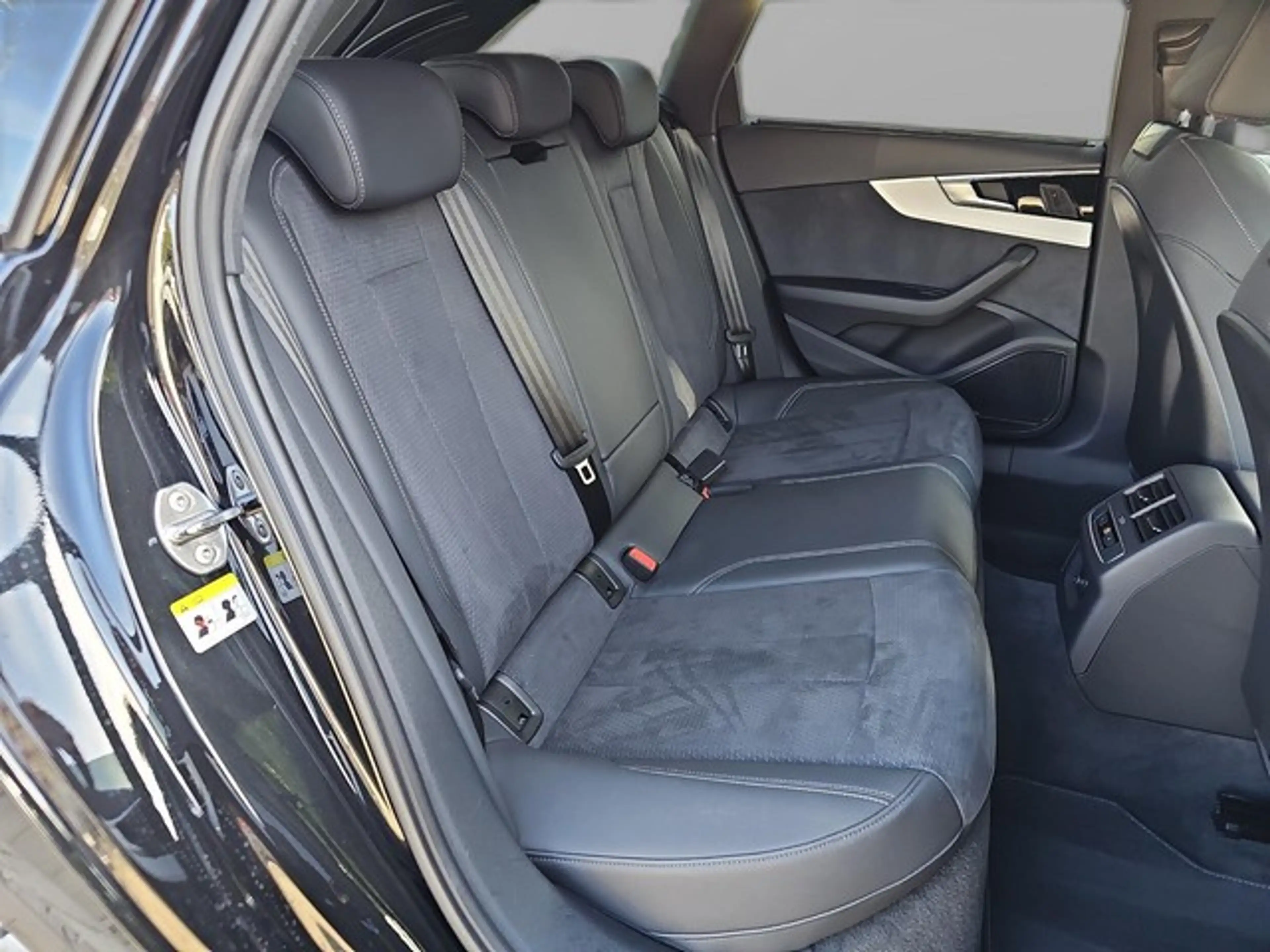 Audi S4 Avant 3.0 TDI quattro Tiptronic AHK Pano B&O — photo 14