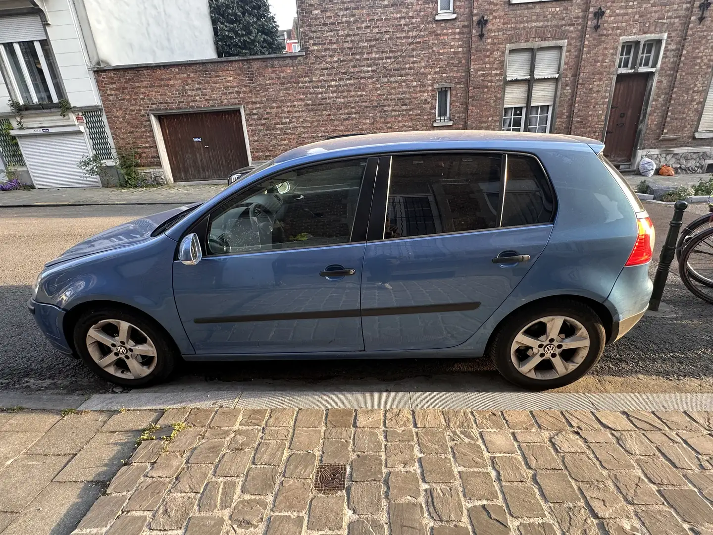 Volkswagen Golf Blauw - 2