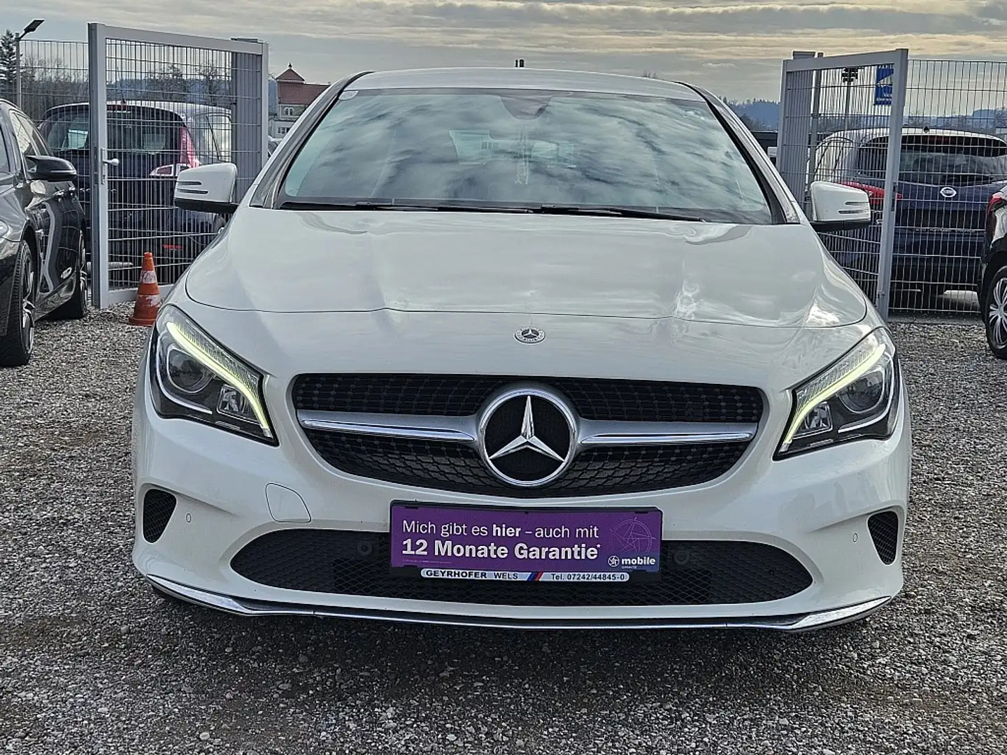 Mercedes-Benz CLA 200 CDI Shooting Brake Aut. Weiß - 2