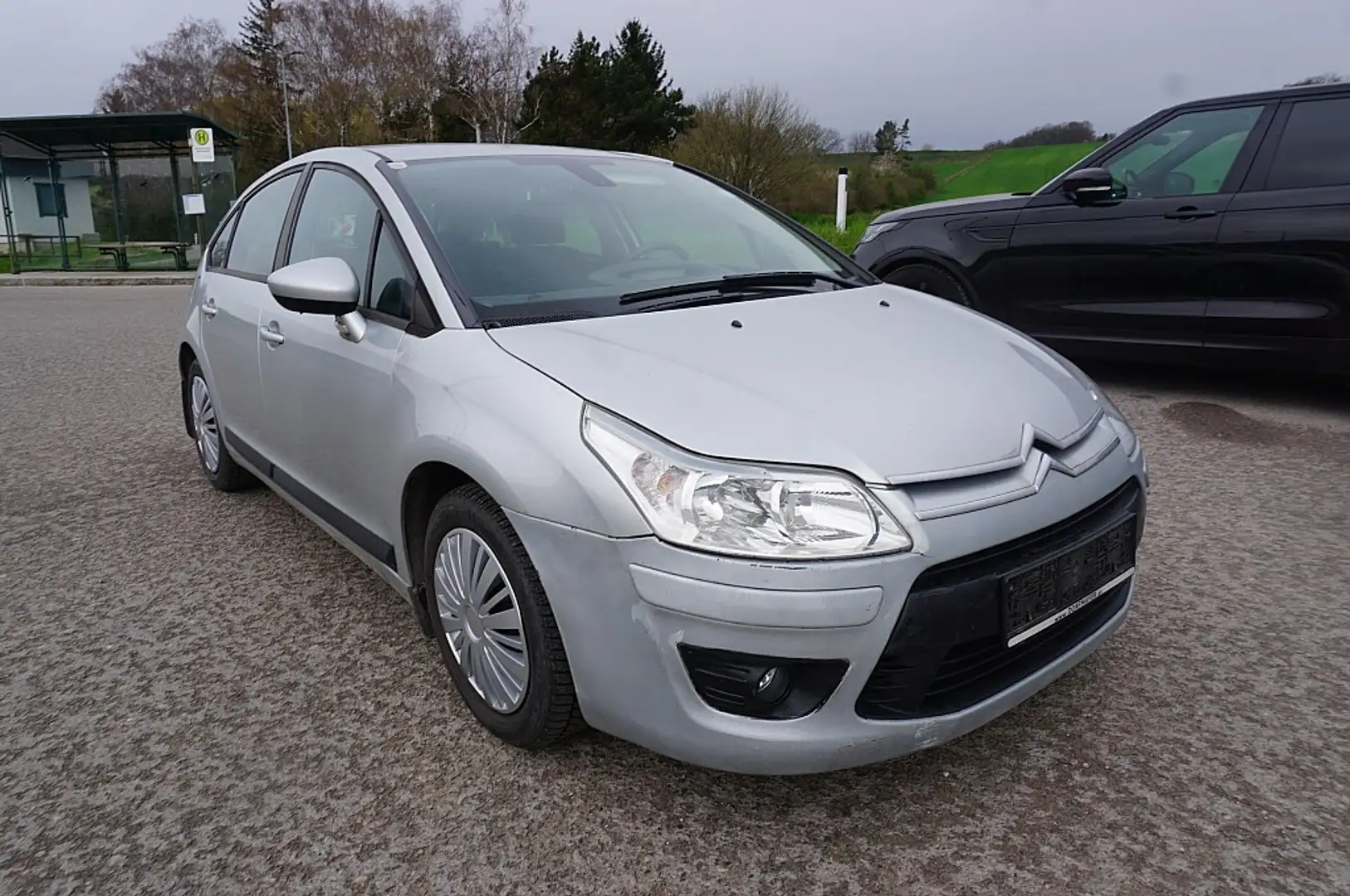 Citroen C4 1,4 16V emotion Gris - 2