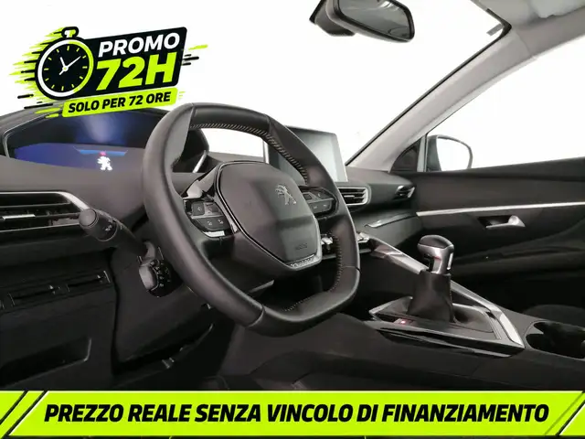 Peugeot 3008 view 11