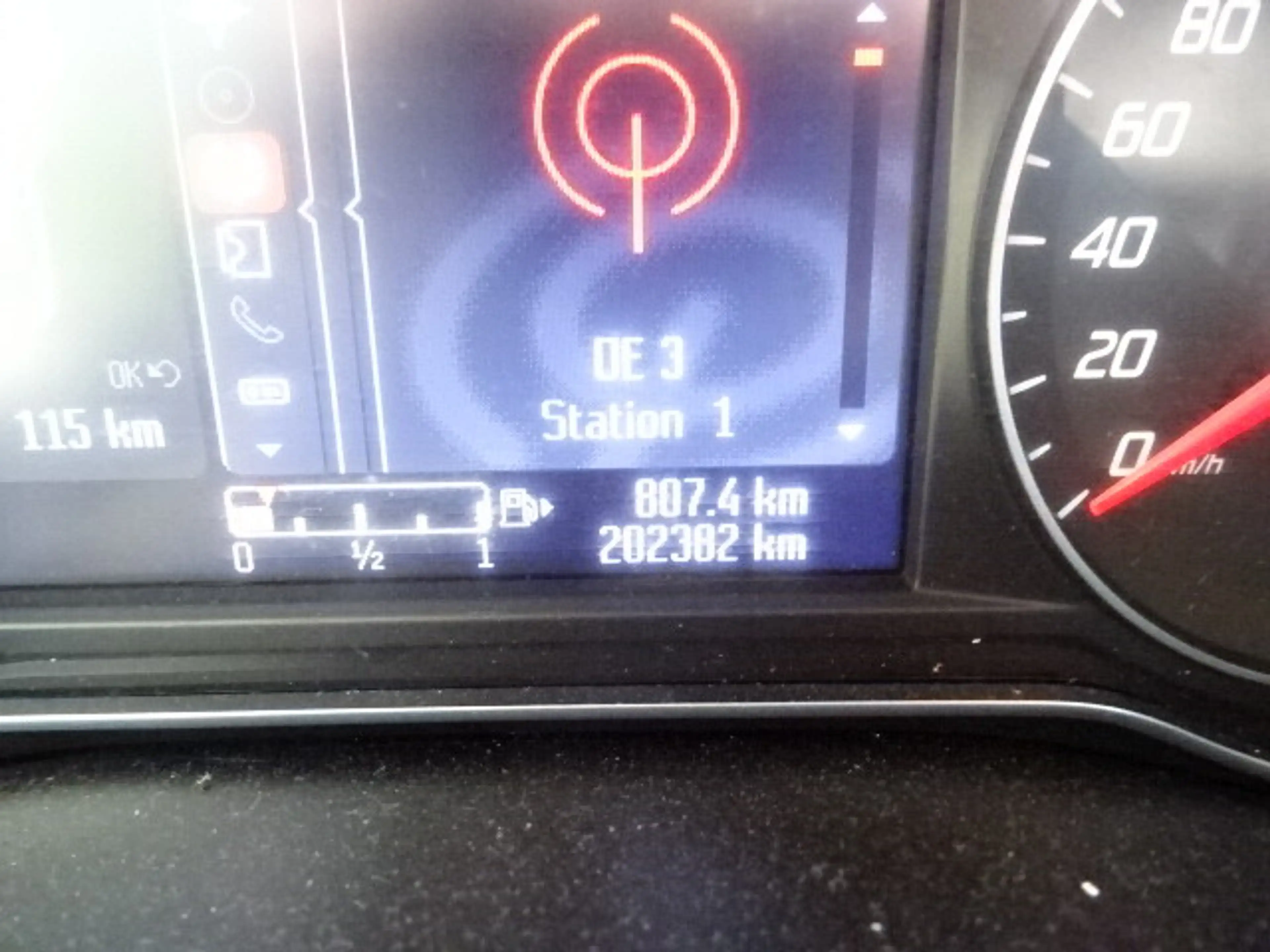 Ford Galaxy Trend 2,0 TDCi Aut. — photo 12