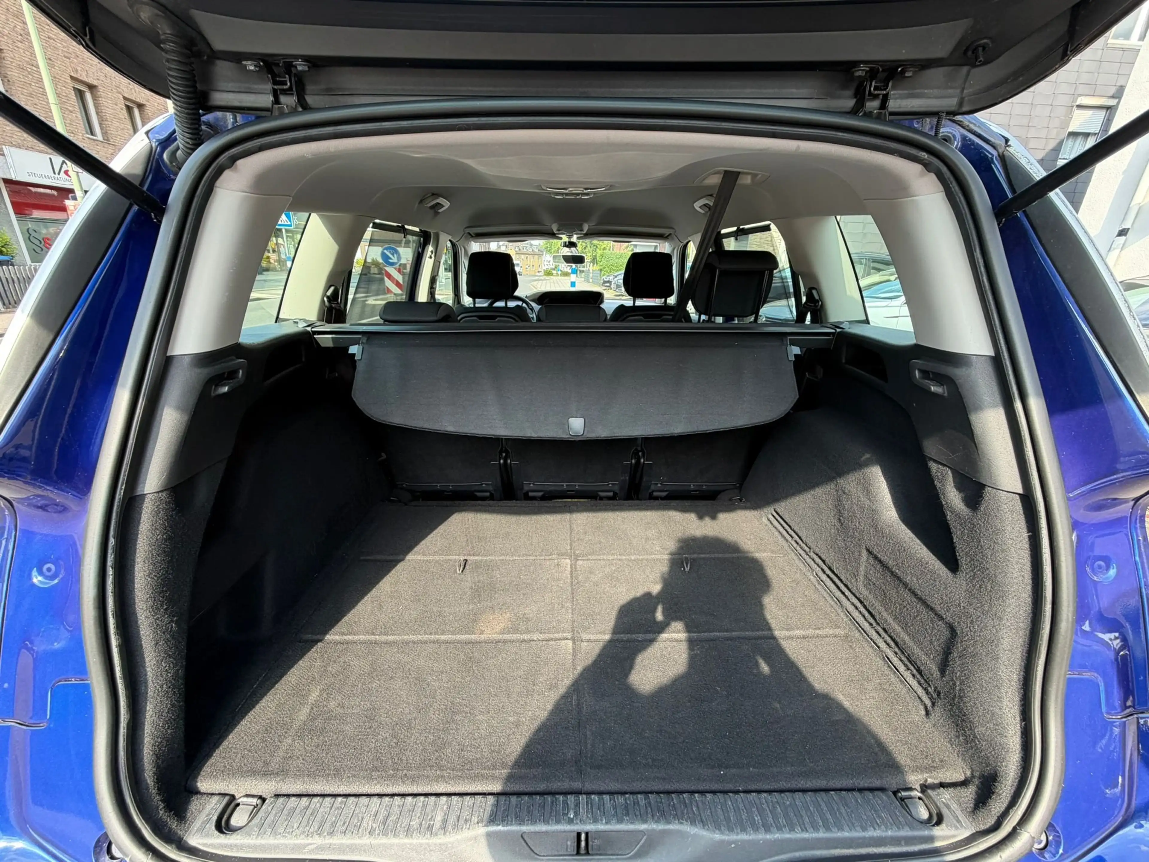 Citroen Grand C4 SpaceTourer Selection /  Automatik — photo 8