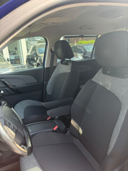 Citroen Grand C4 SpaceTourer Selection /  Automatik — photo 10