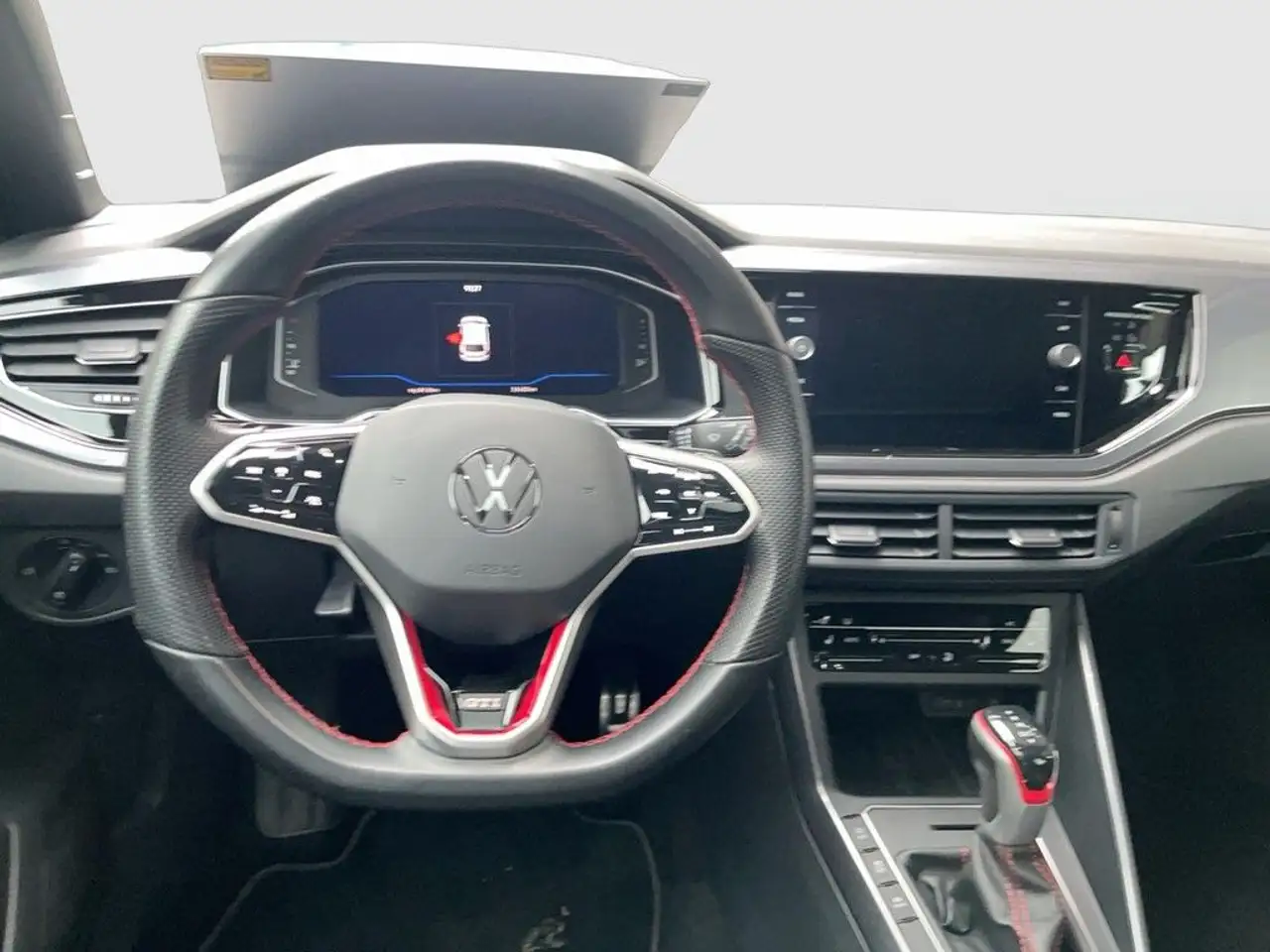 Volkswagen Polo 2.0 TSI DSG GTI Navi IQ.Light Pano 8