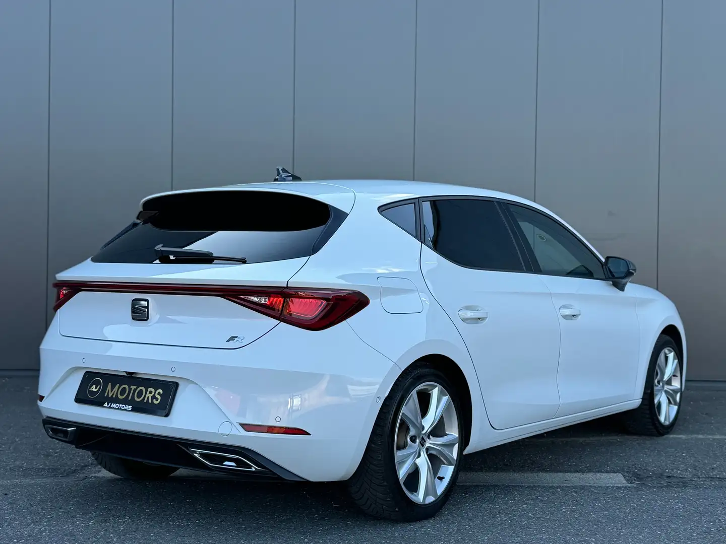 SEAT Leon FR 1.5 eTSI 150cv - Boite Auto. DSG - GPS - Camera Wit - 2