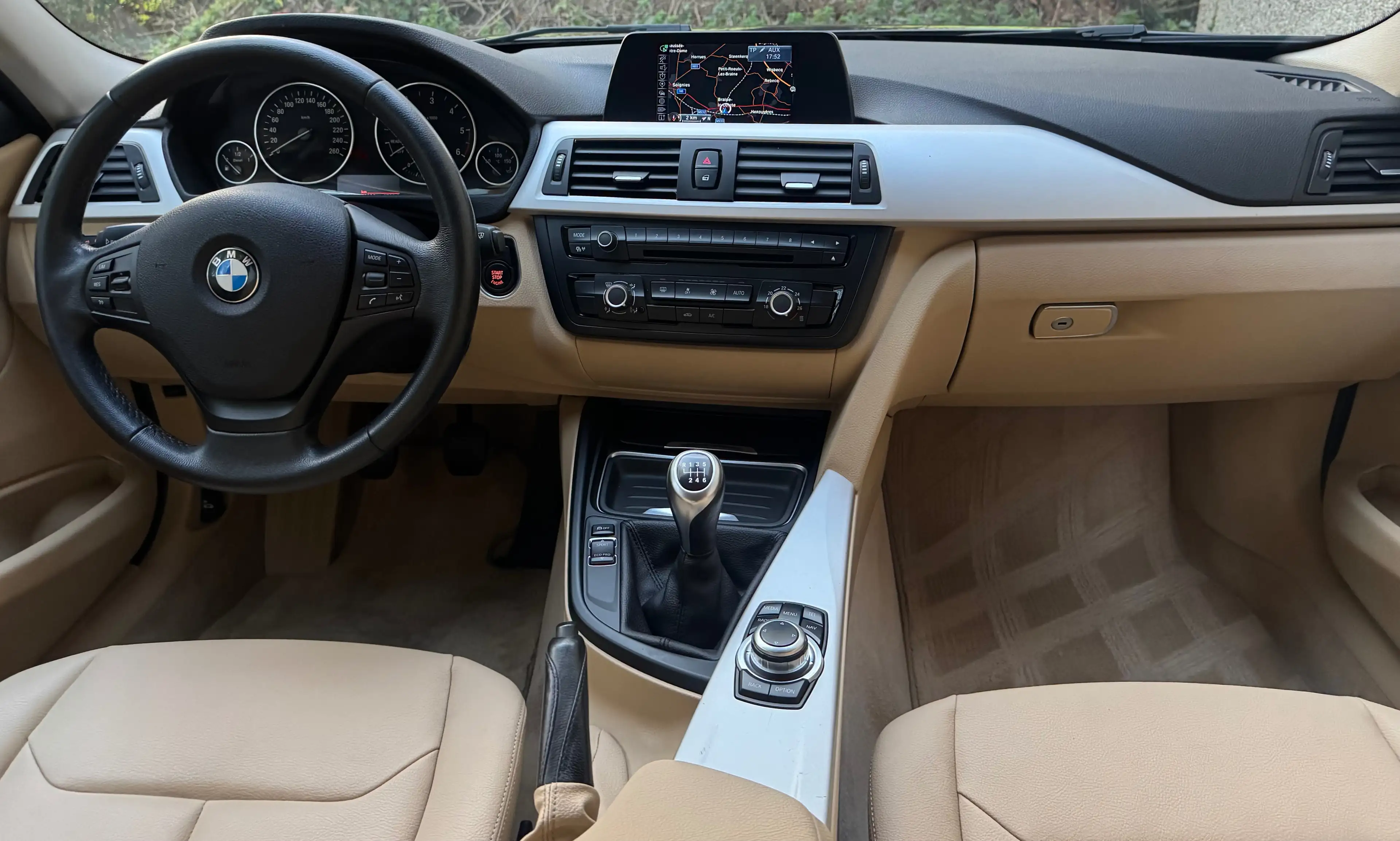 BMW 316 d  // FULL OPTIONS - Prêt à immatriculer — photo 11