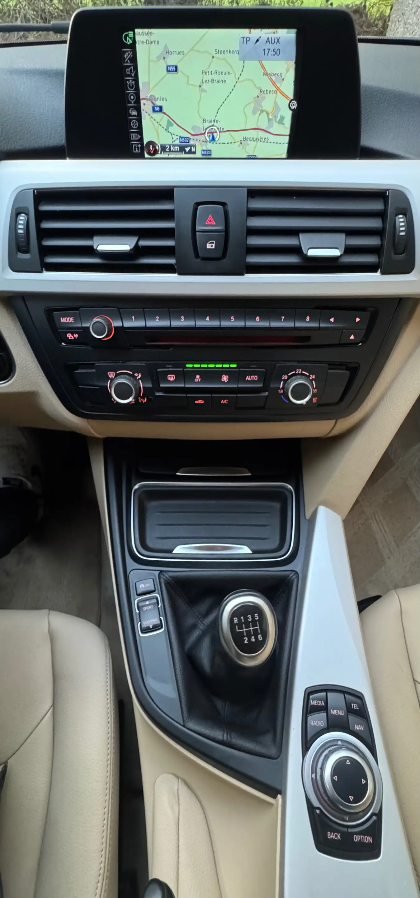 BMW 316 d  // FULL OPTIONS - Prêt à immatriculer — photo 10