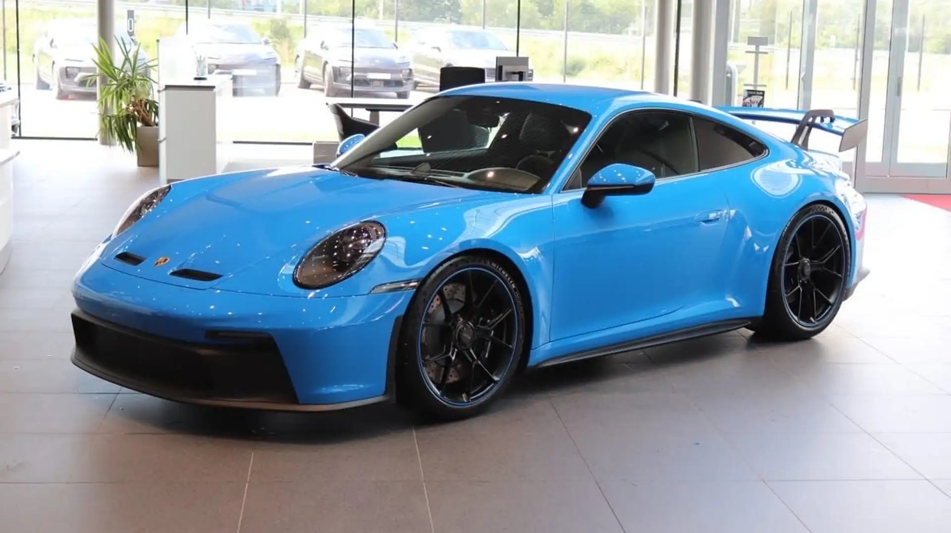 Porsche 992 GT3 pdk clubsport lift - 1