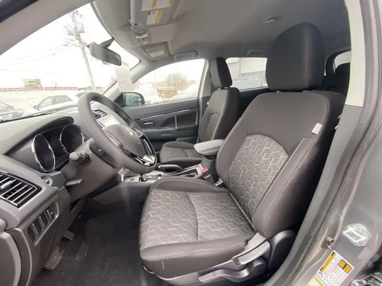Mitsubishi RVR снимка Mitsubishi RVR