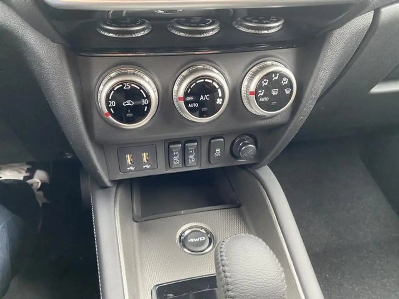 Mitsubishi RVR снимка Mitsubishi RVR