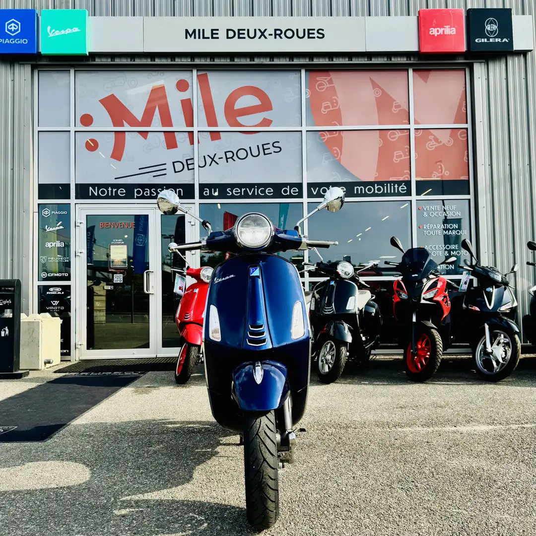 Vespa Primavera 125 Blau - 2