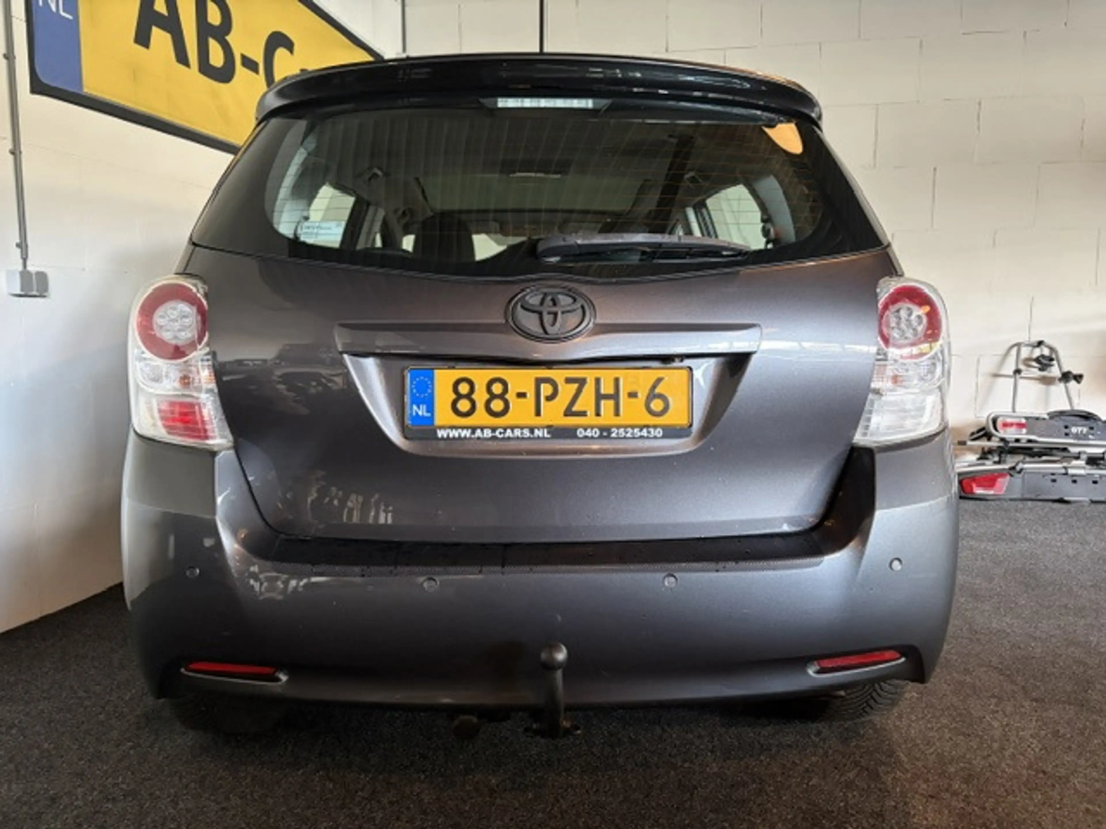 Toyota Verso 1.8 VVT-i Business Automaat met leder — photo 4