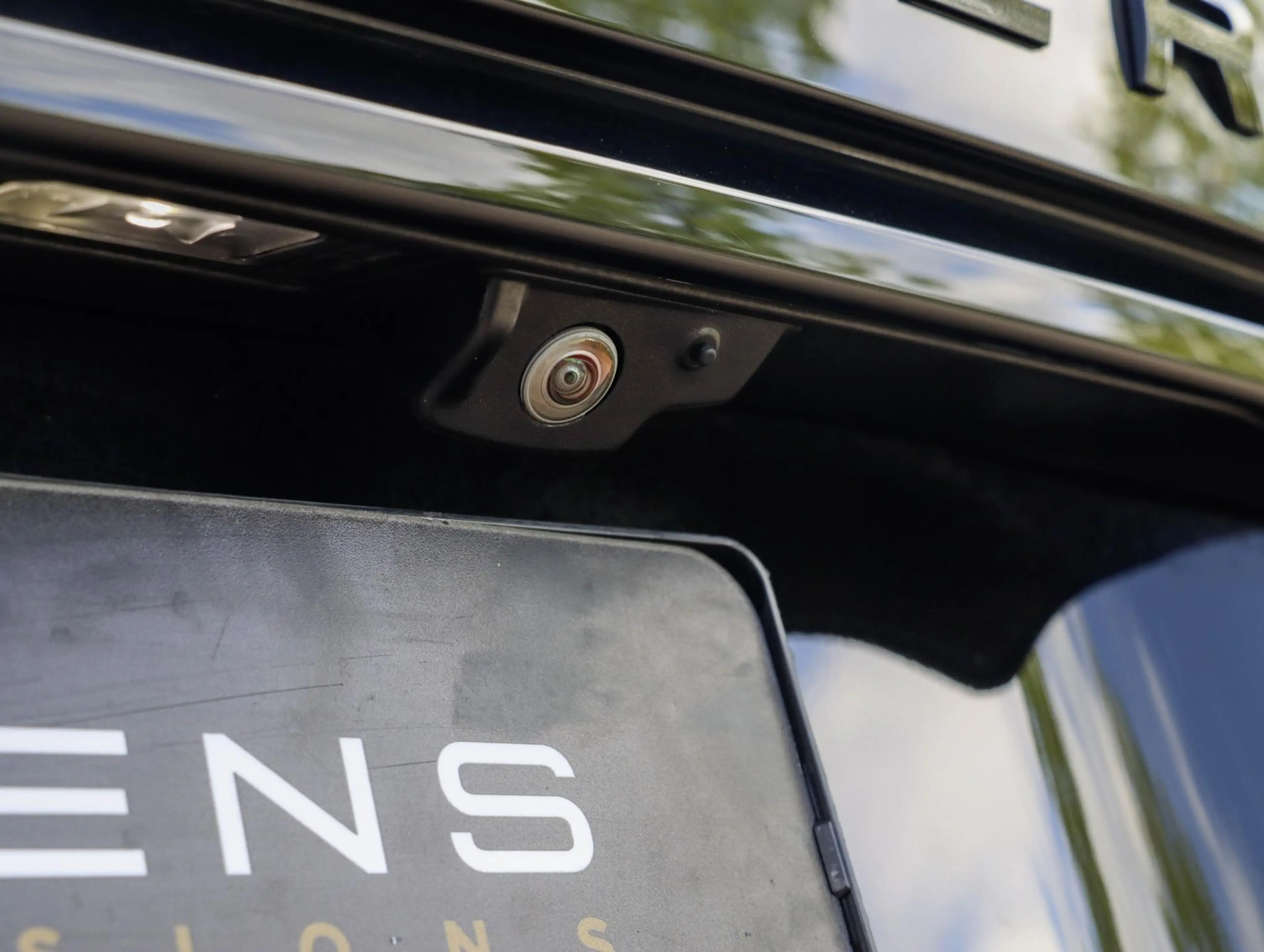 Land Rover Range Rover Velar P400e AWD S Meridian | Zw. hemel + Leder | Trekhaa — photo 9