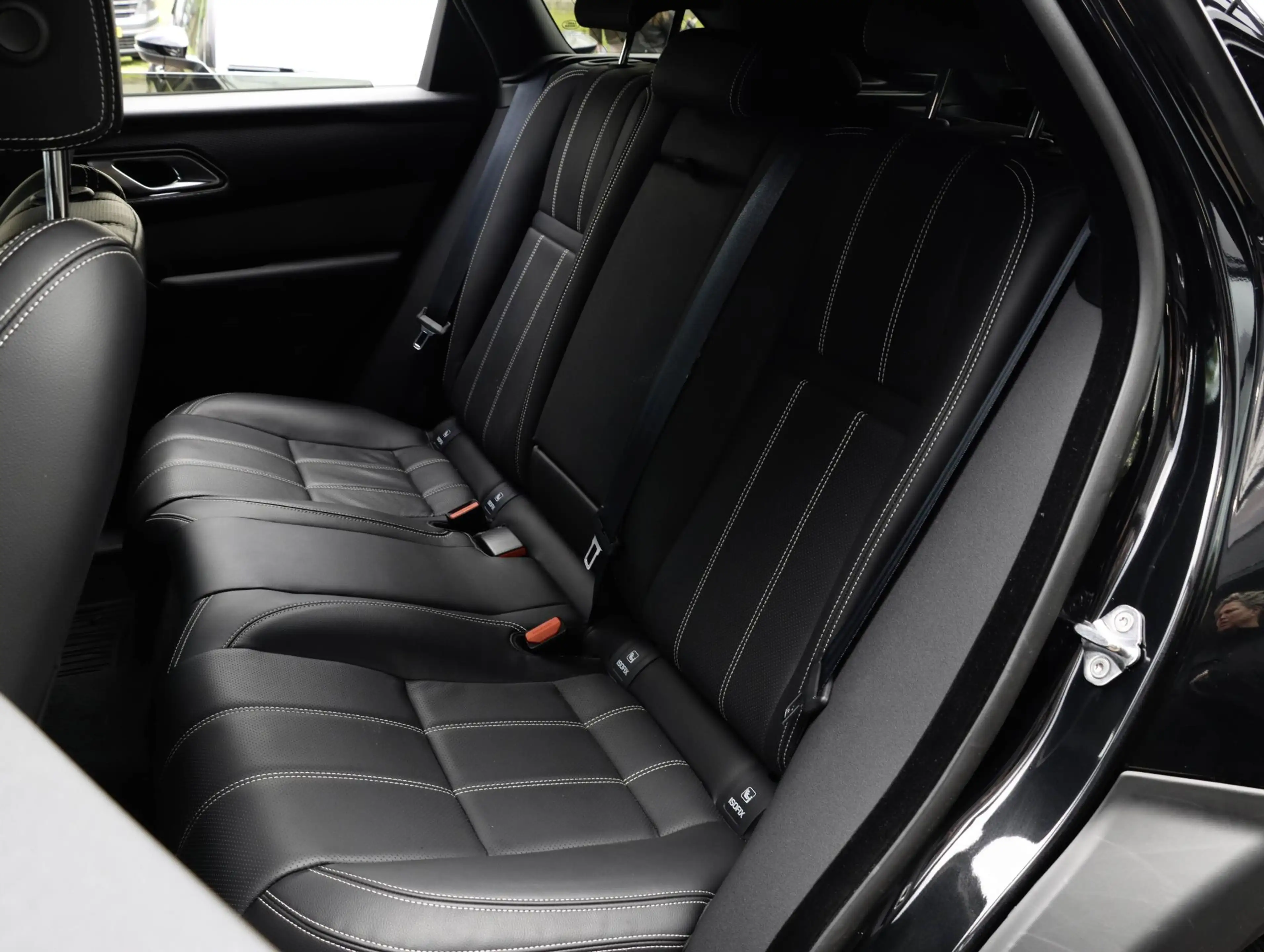 Land Rover Range Rover Velar P400e AWD S Meridian | Zw. hemel + Leder | Trekhaa — photo 22