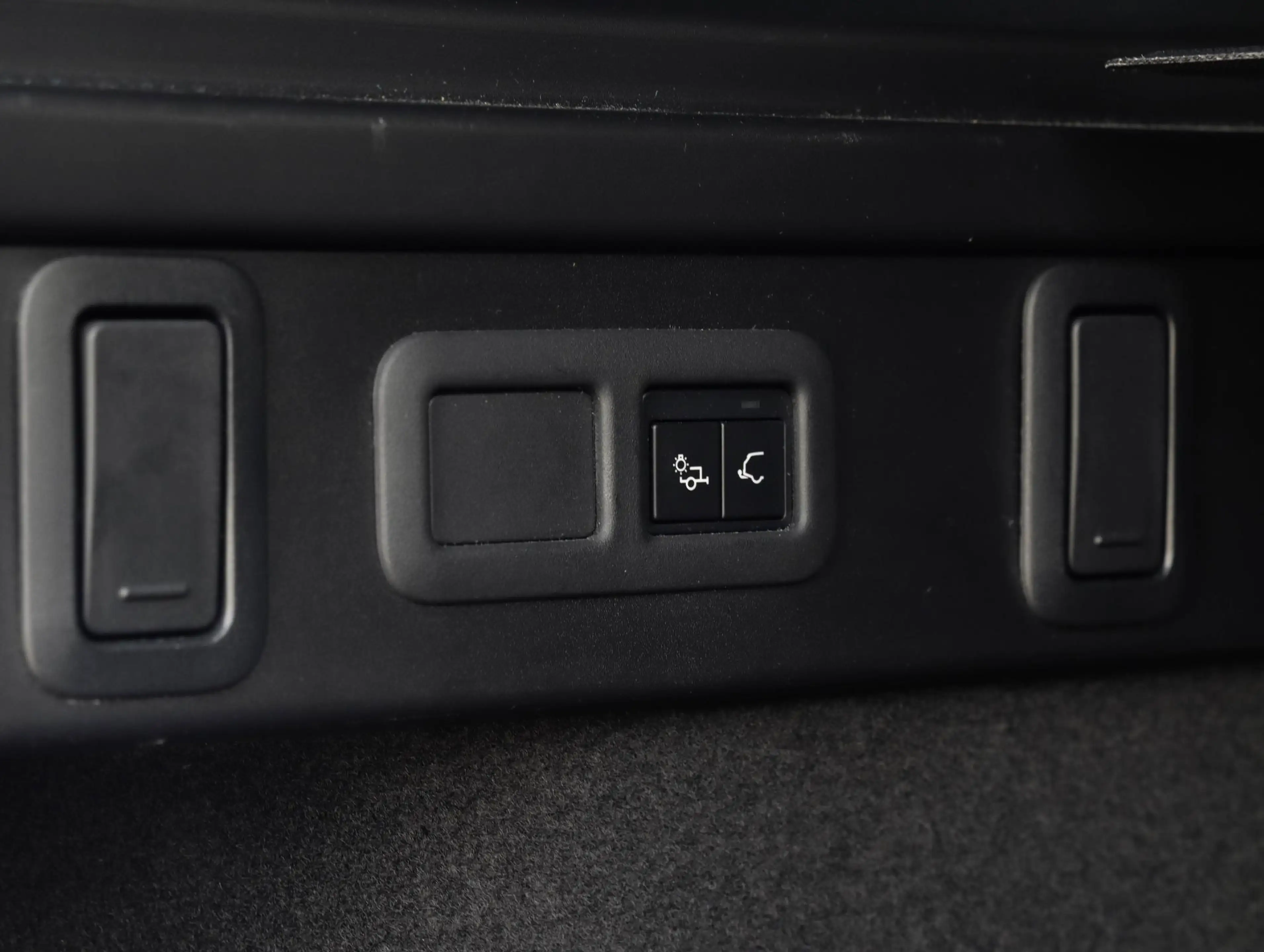 Land Rover Range Rover Velar P400e AWD S Meridian | Zw. hemel + Leder | Trekhaa — photo 11