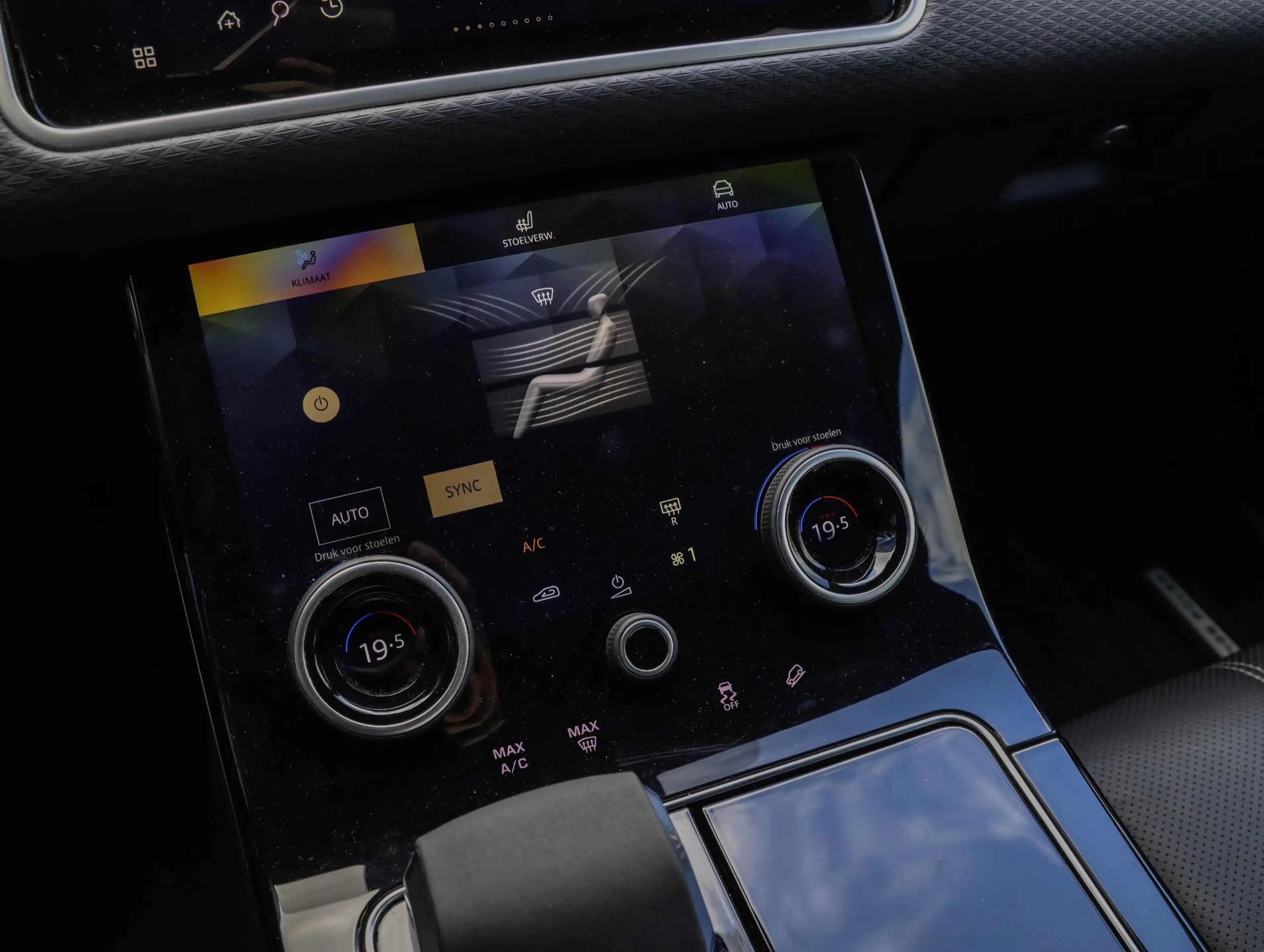 Land Rover Range Rover Velar P400e AWD S Meridian | Zw. hemel + Leder | Trekhaa — photo 14