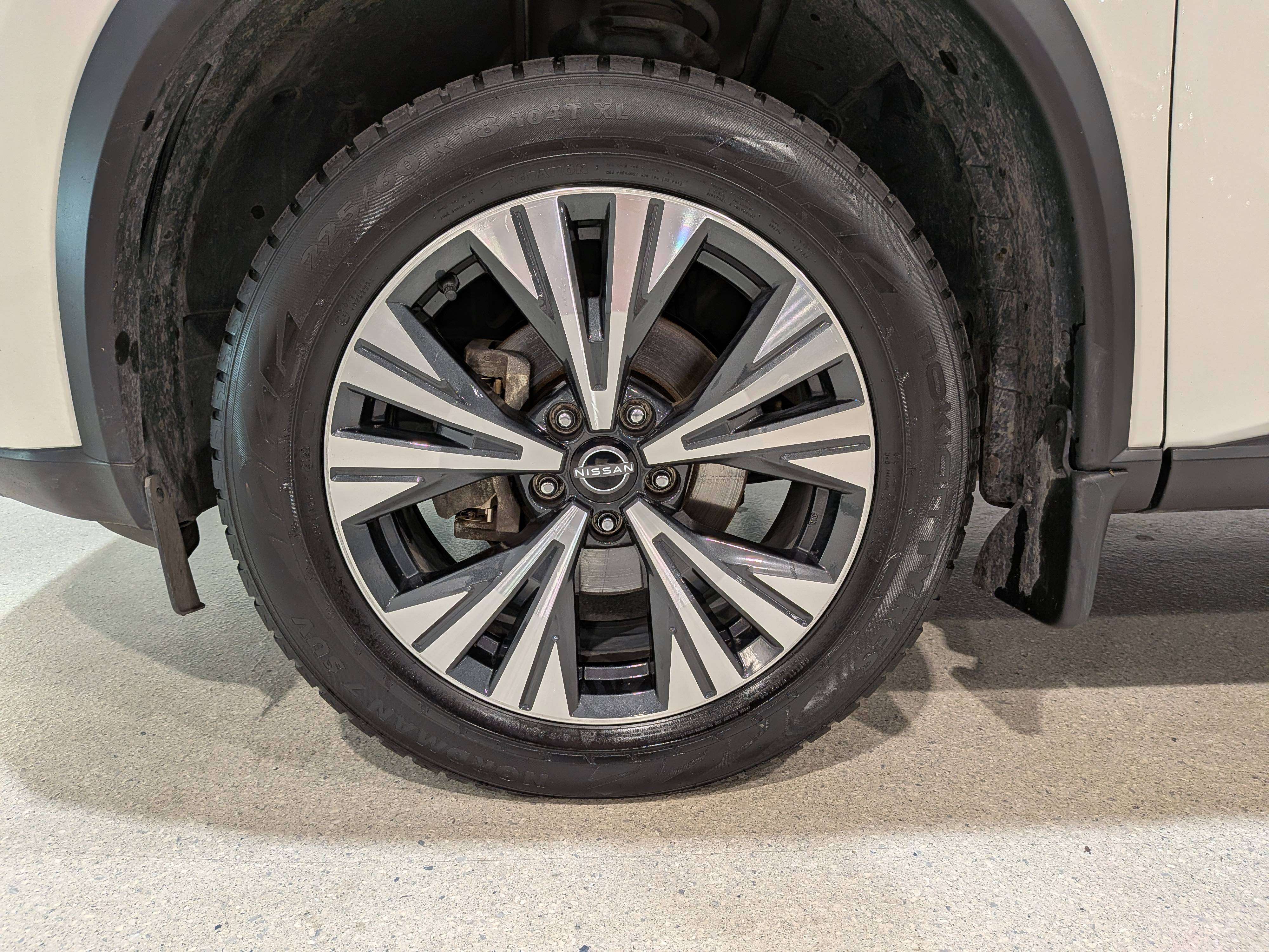 Nissan Rogue 2023
