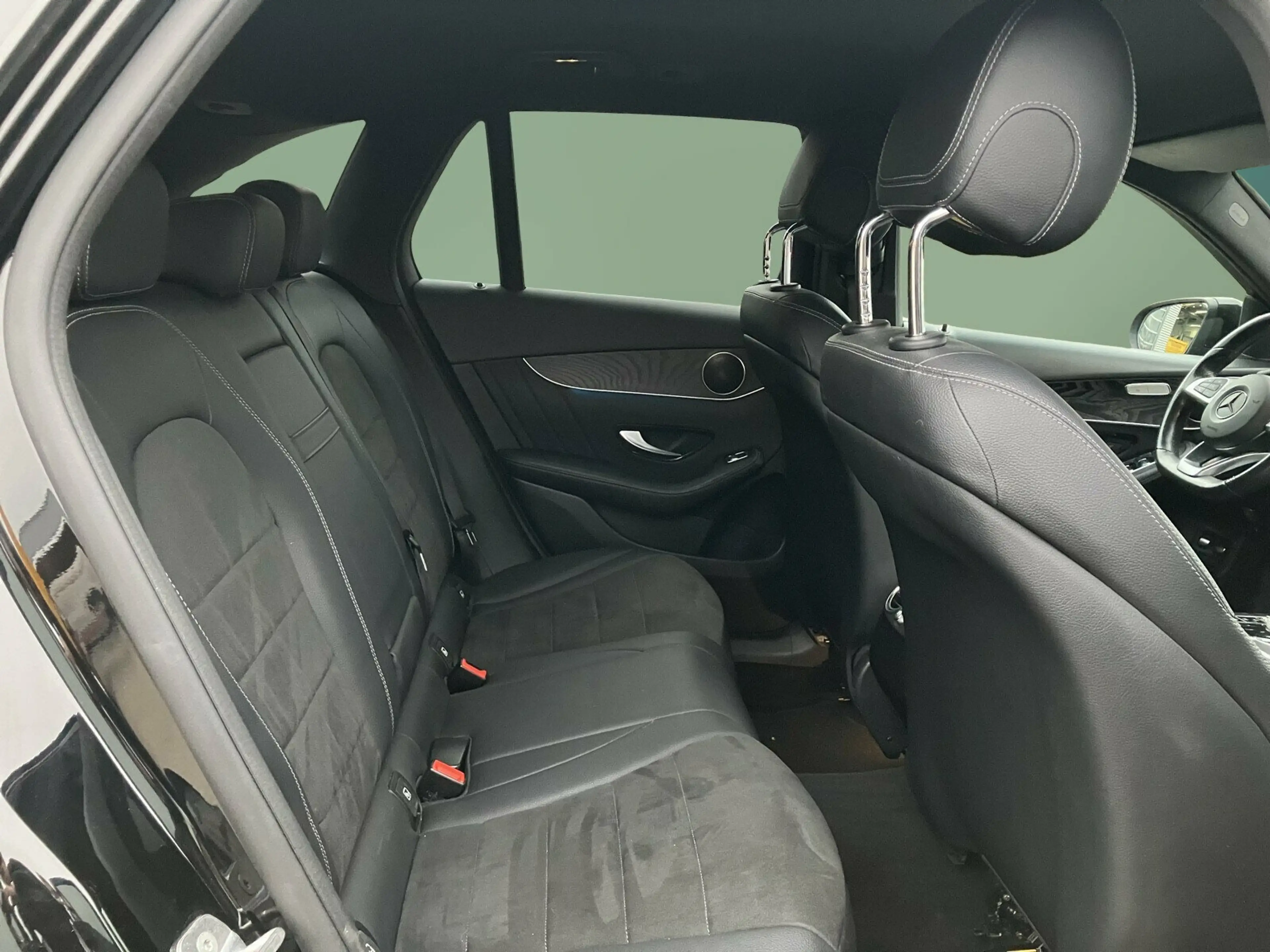 Mercedes-Benz GLC 350 GLC 350 d 4M AMG+NIGHT+AHK+KAMERA+EASYP+TWA+LED — photo 12