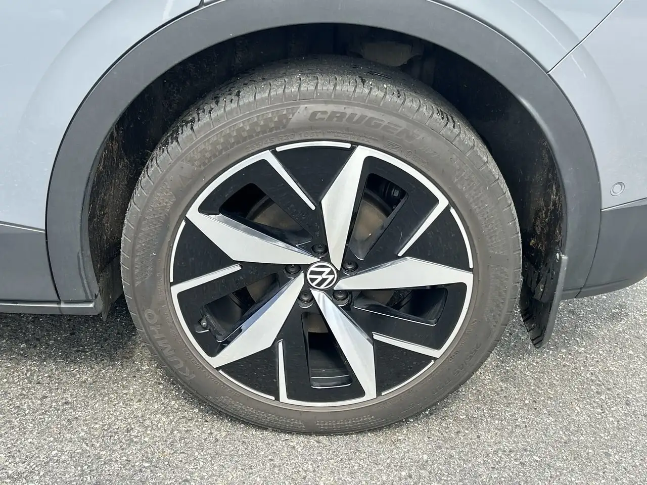 Volkswagen ID.4 снимка Volkswagen ID.4