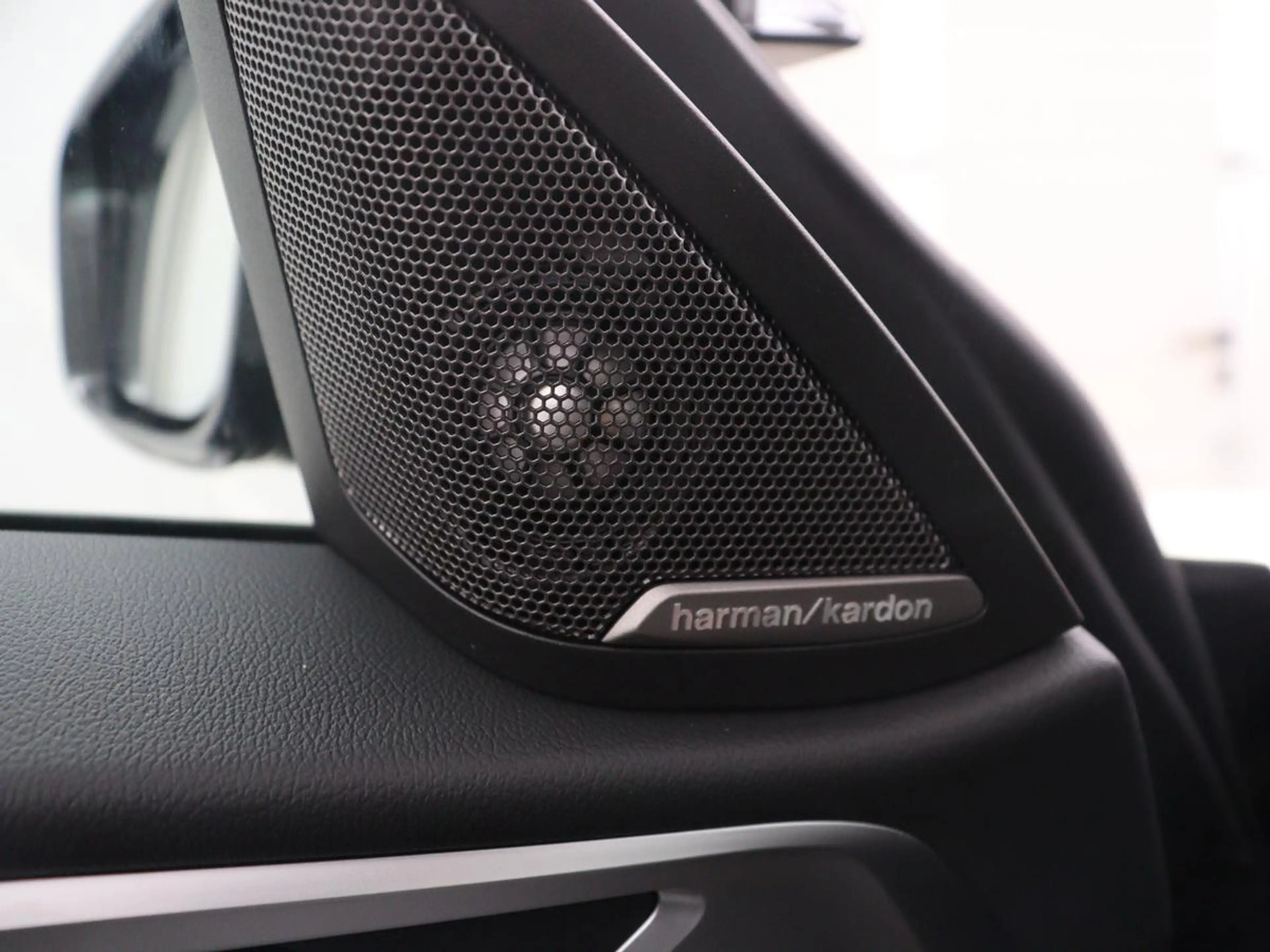 BMW i4 M50 High Executive 84 kWh | SOH 94,4% | Leder | Ad — photo 32