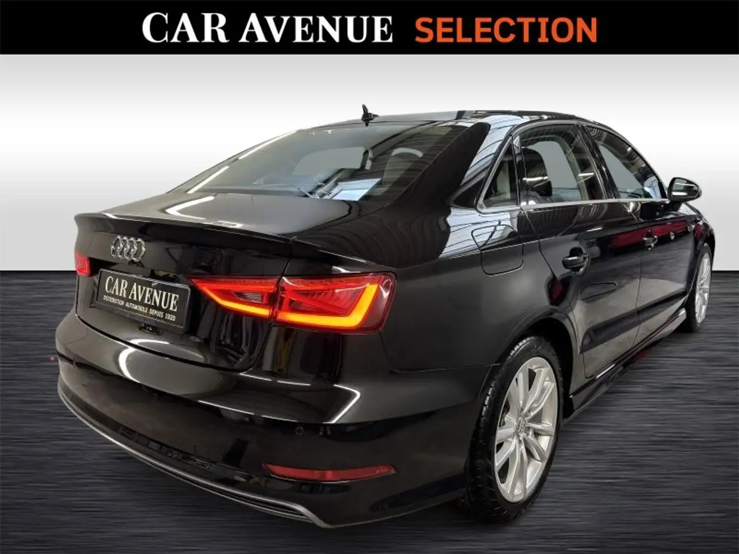 Audi A3 Berline S- Line Negru - 2