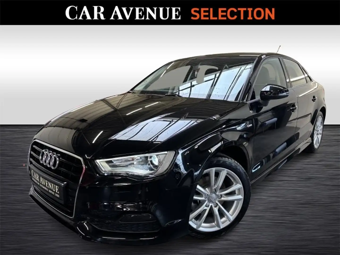Audi A3 Berline S- Line Negru - 1