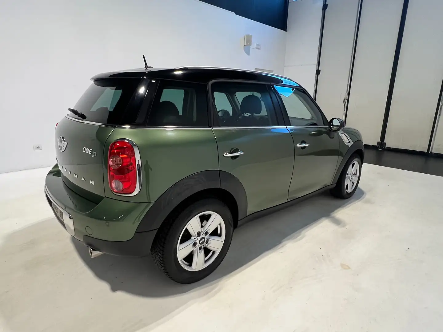 MINI One D Countryman Mini Countryman R60 1.6d Zelená - 2