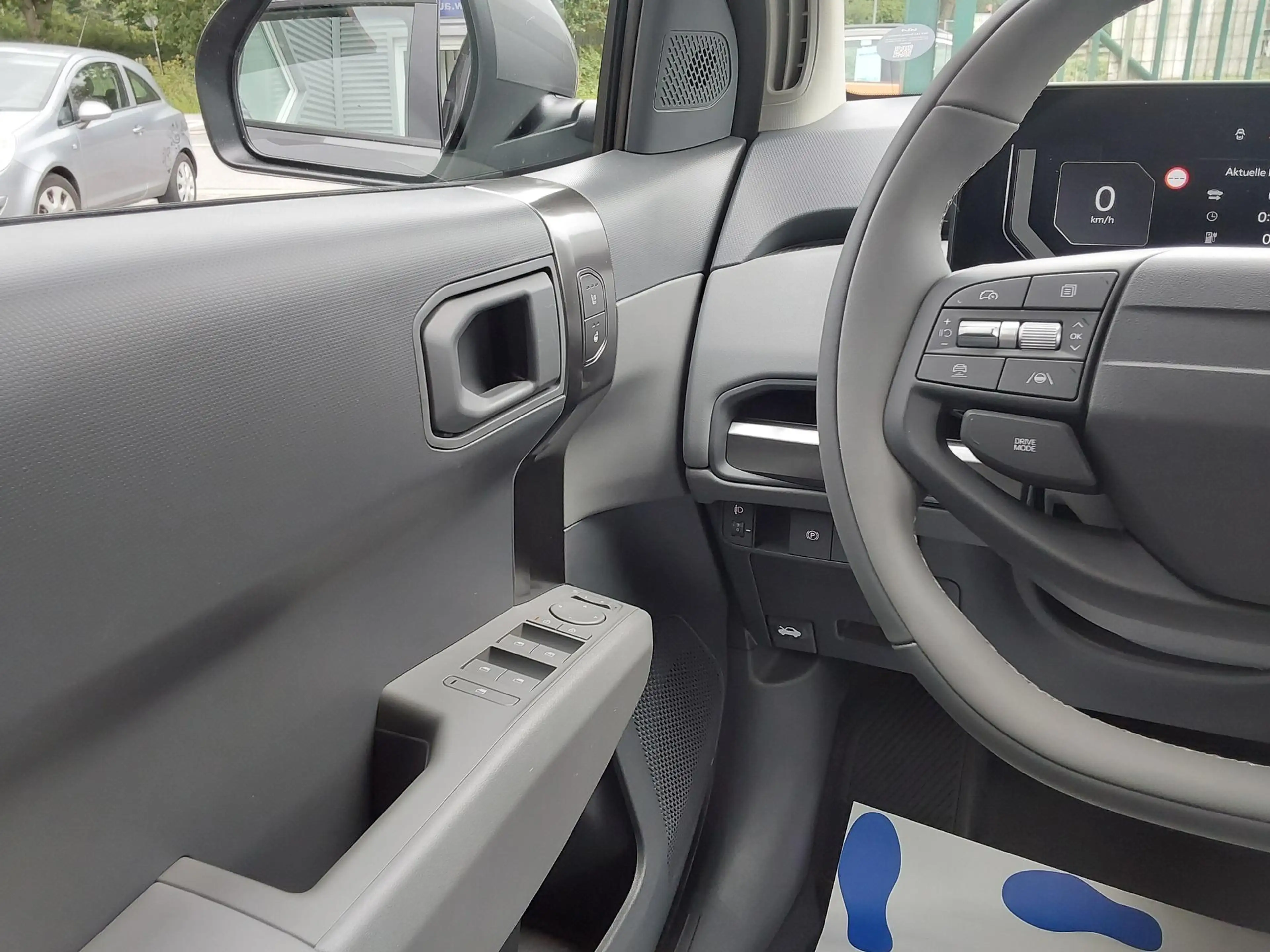 Kia EV3 58.3 kWh Air WINTER ACC/APP/SHZ/LED/PDC/KAM/NAV... — photo 15