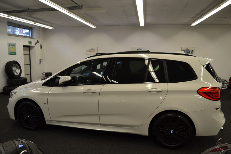 BMW 218 d Gran Tourer M - S P O R T — photo 10