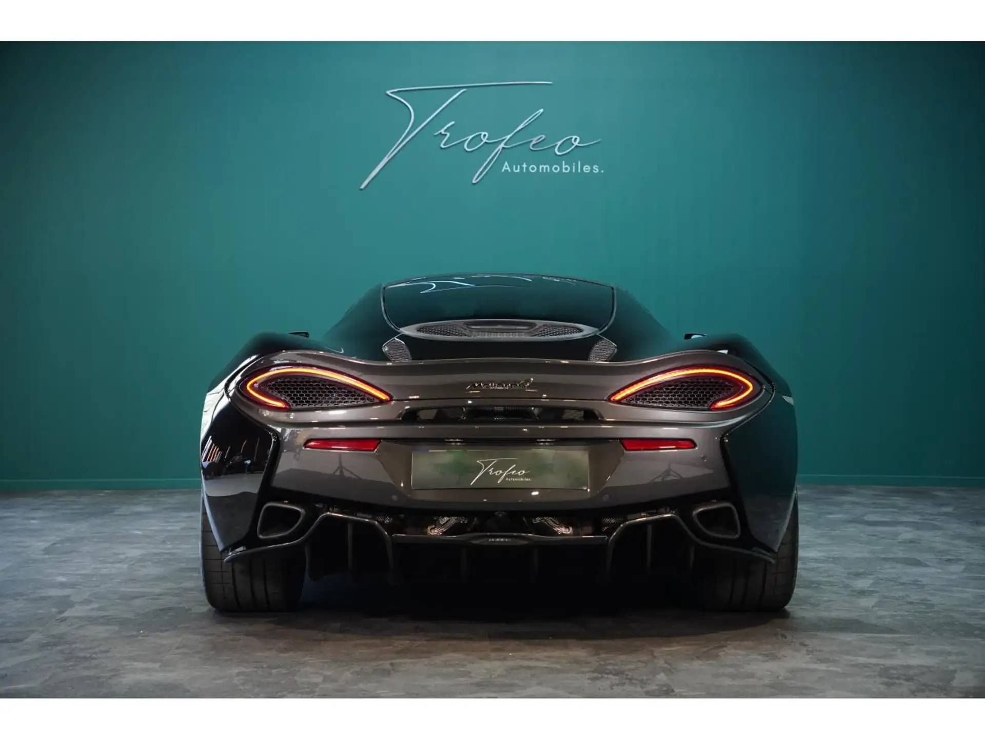 맥라렌 570GT 570 Sport Coupe 2017 검정 사진 6
