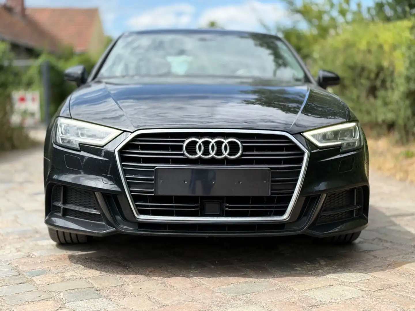Audi A3 Sportback 30 TDI sport*S-LINE*LED*STH*ACC*LED Noir - 2