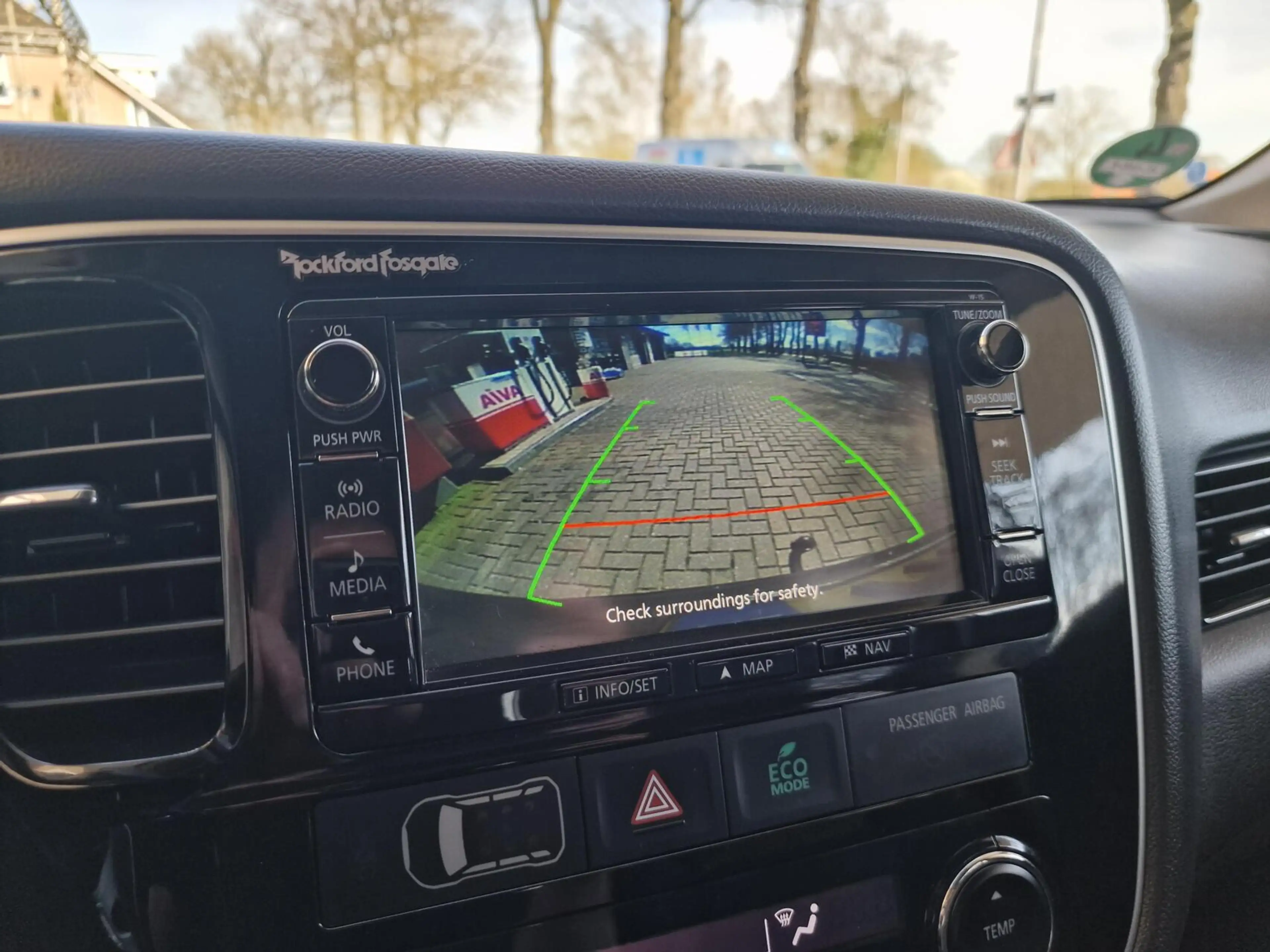 Mitsubishi Outlander 2.0 PHEV Executive Edition|New-Type|Trekhaak|Camer — photo 13