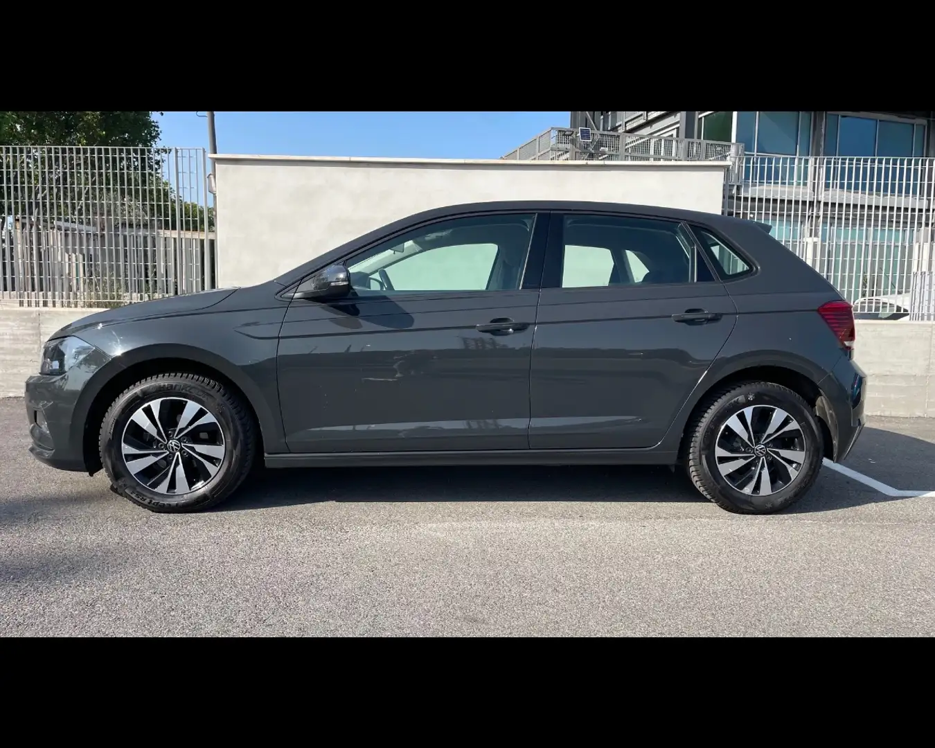 Volkswagen Polo 6ª serie - Polo 1.0 TSI 5p. Comfortline BlueMotion Grijs - 1