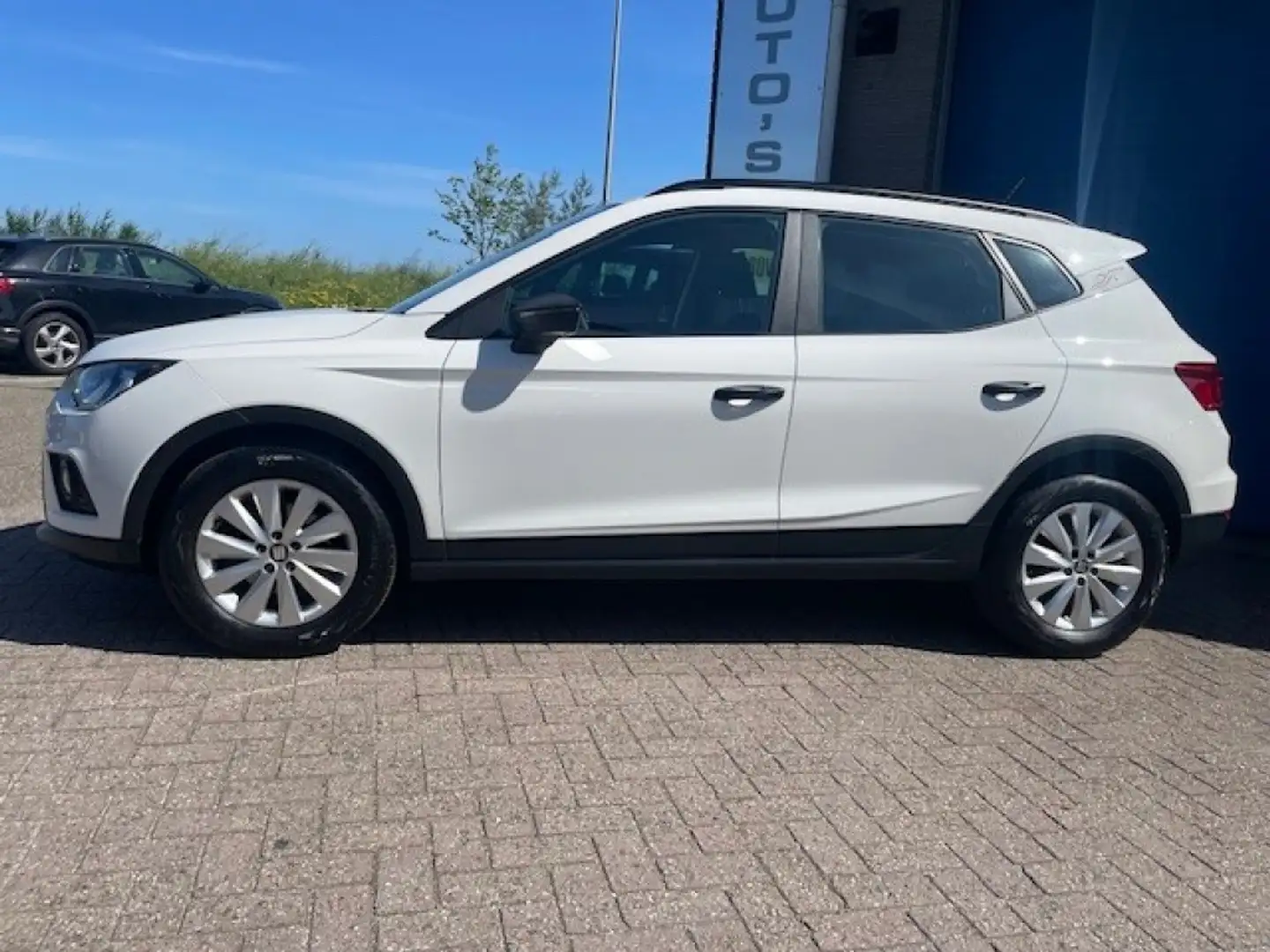SEAT Arona 1.0 TSI REFERENCE Wit - 2