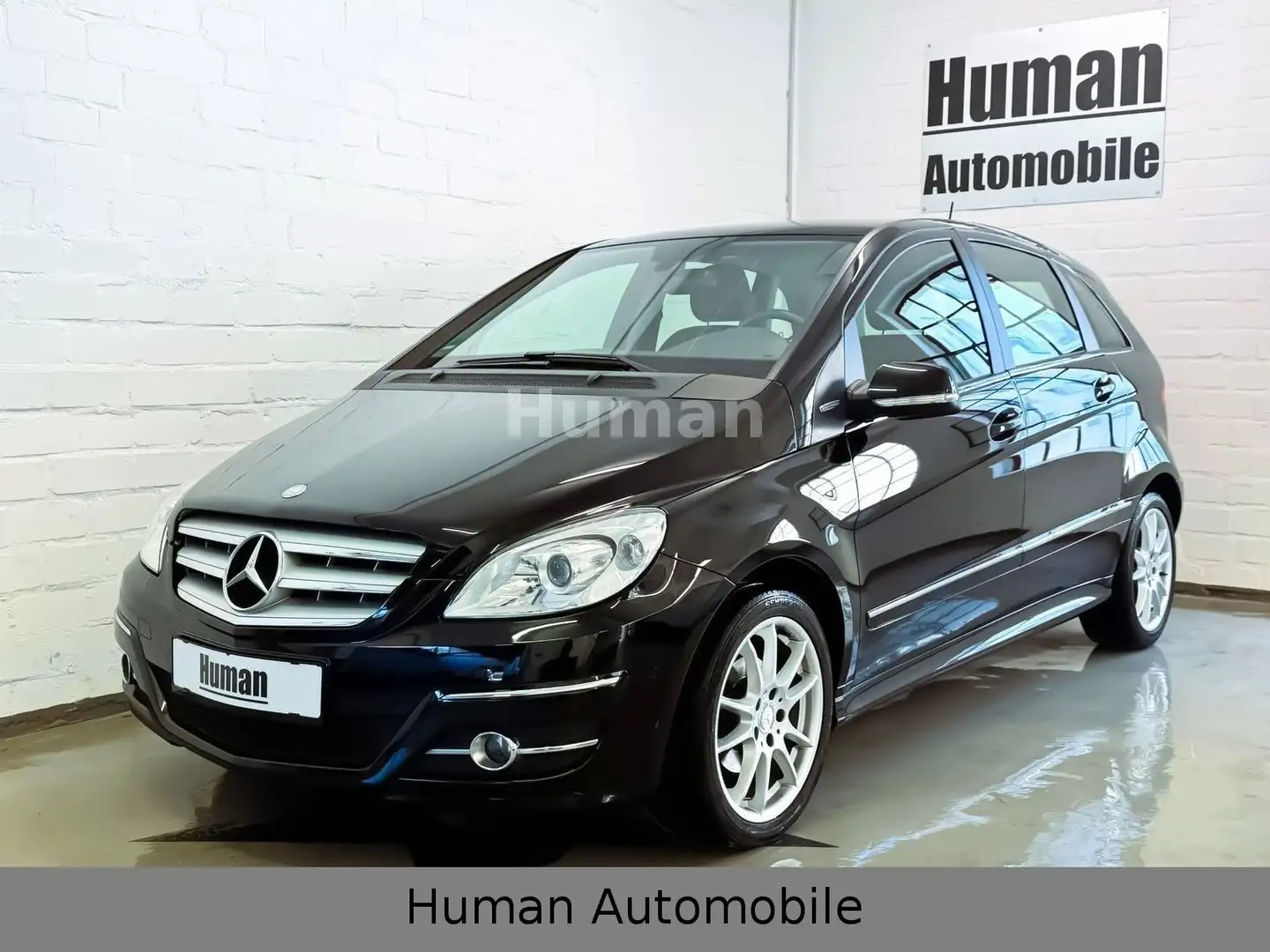 Mercedes-Benz B 160 BlueEfficiency Facelift NAVI/Sitzh./PDC/17 Negru - 1