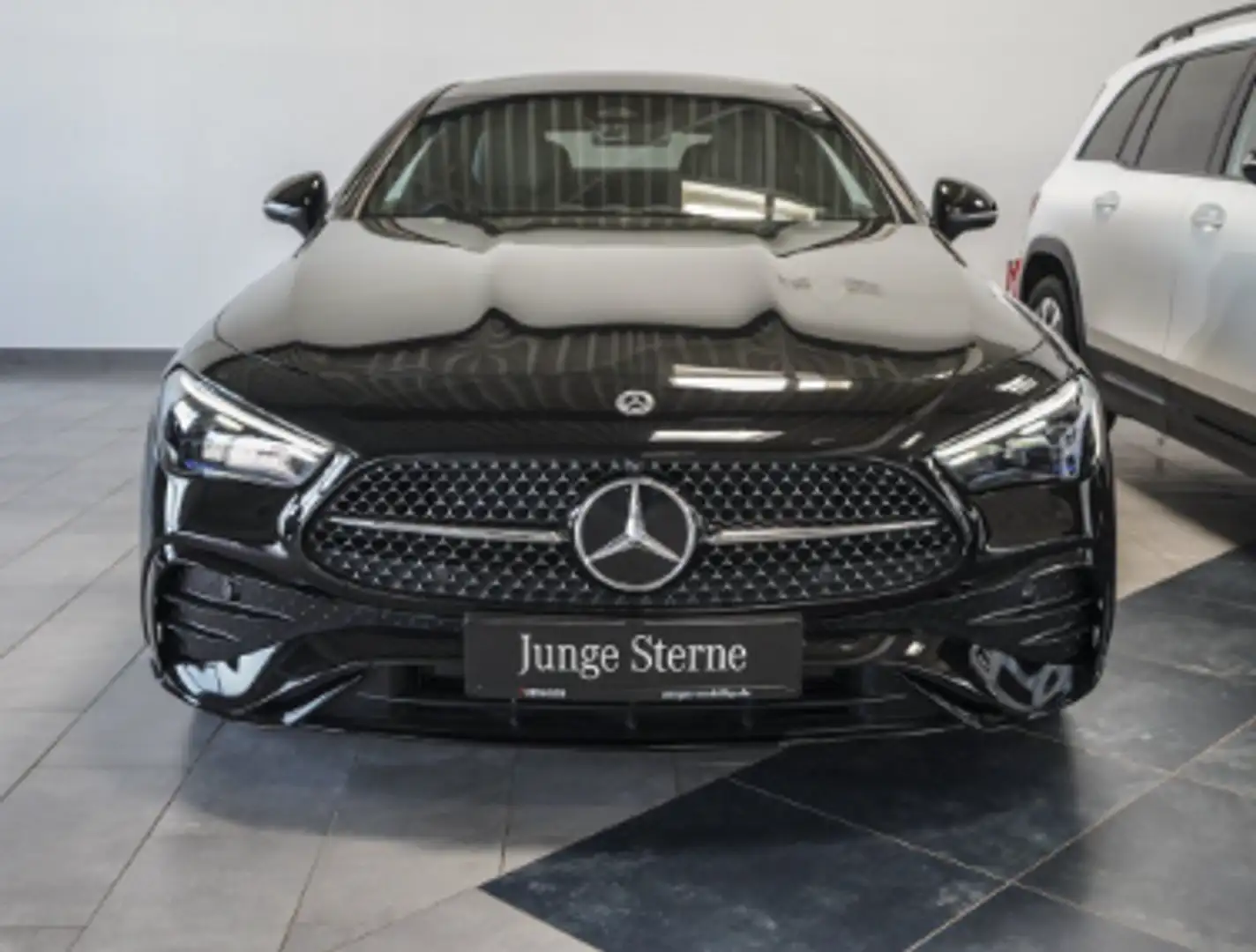 Mercedes-Benz CLE 220 Deportivo Automático de 2 Puertas Černá - 2