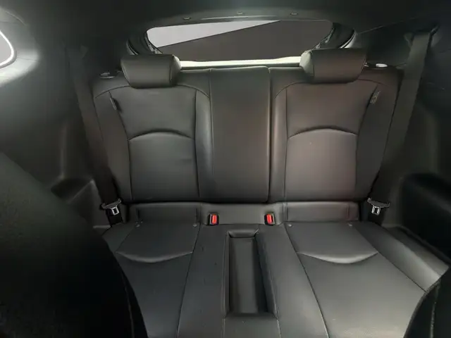 Toyota Yaris view 12