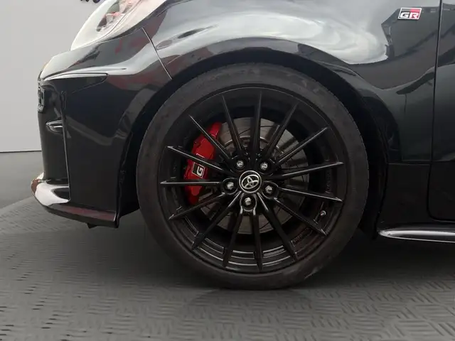 Toyota Yaris view 7
