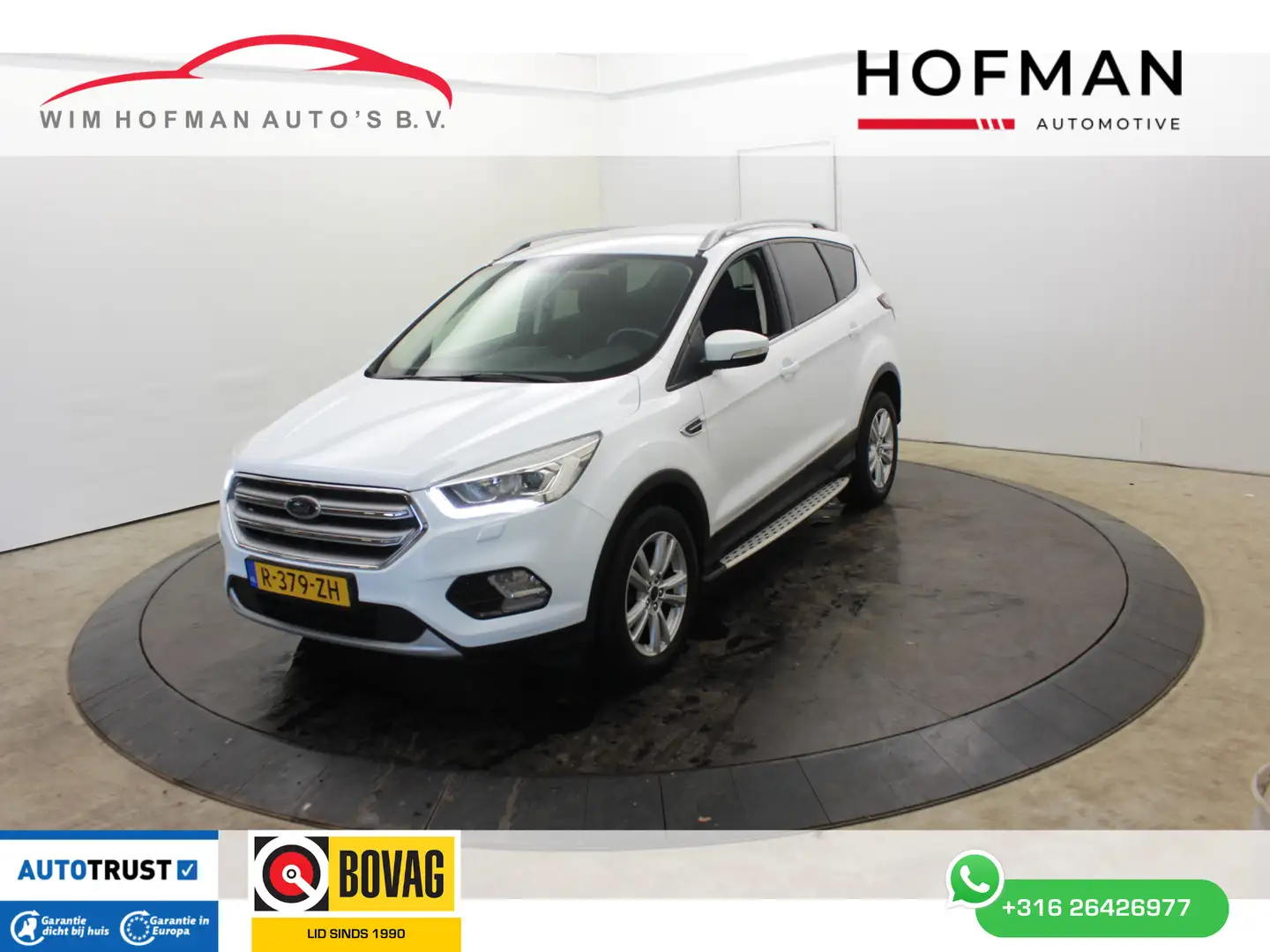 Ford Kuga 1.5 ST Line 159Pk Trekhaak Navi PDC Winterpack Weiß - 1