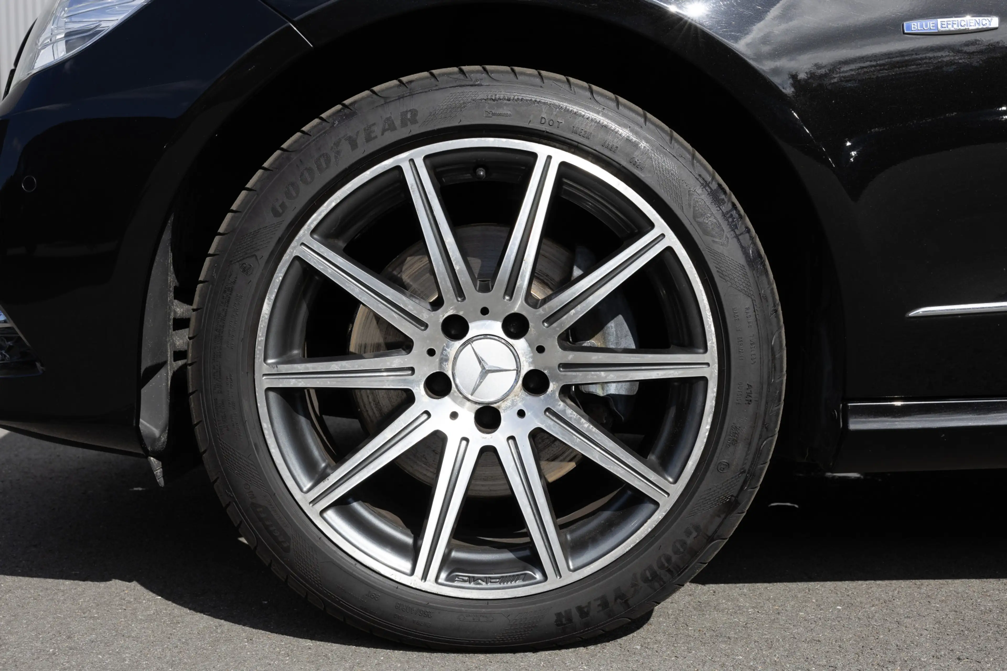 Mercedes-Benz E 350 V6 | NL-AUTO | PANO | LEDER | CAMERA | KEYLESS GO — photo 4